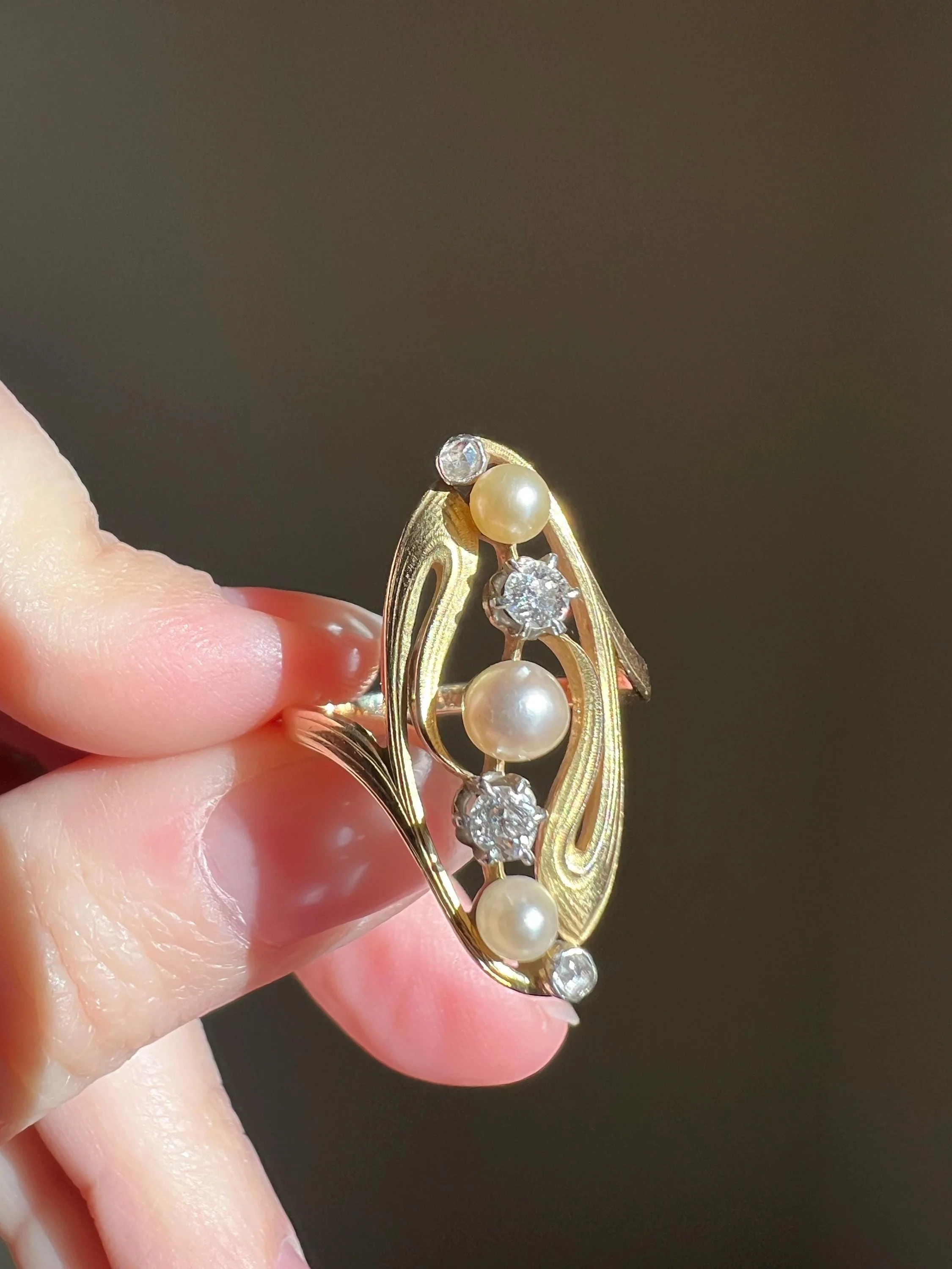 Delicious French Art NOUVEAU Antique Belle Epoque Rose Old Mine Cut DIAMOND Pearl SWIRL Whiplash 18k Gold Ring - Image 6