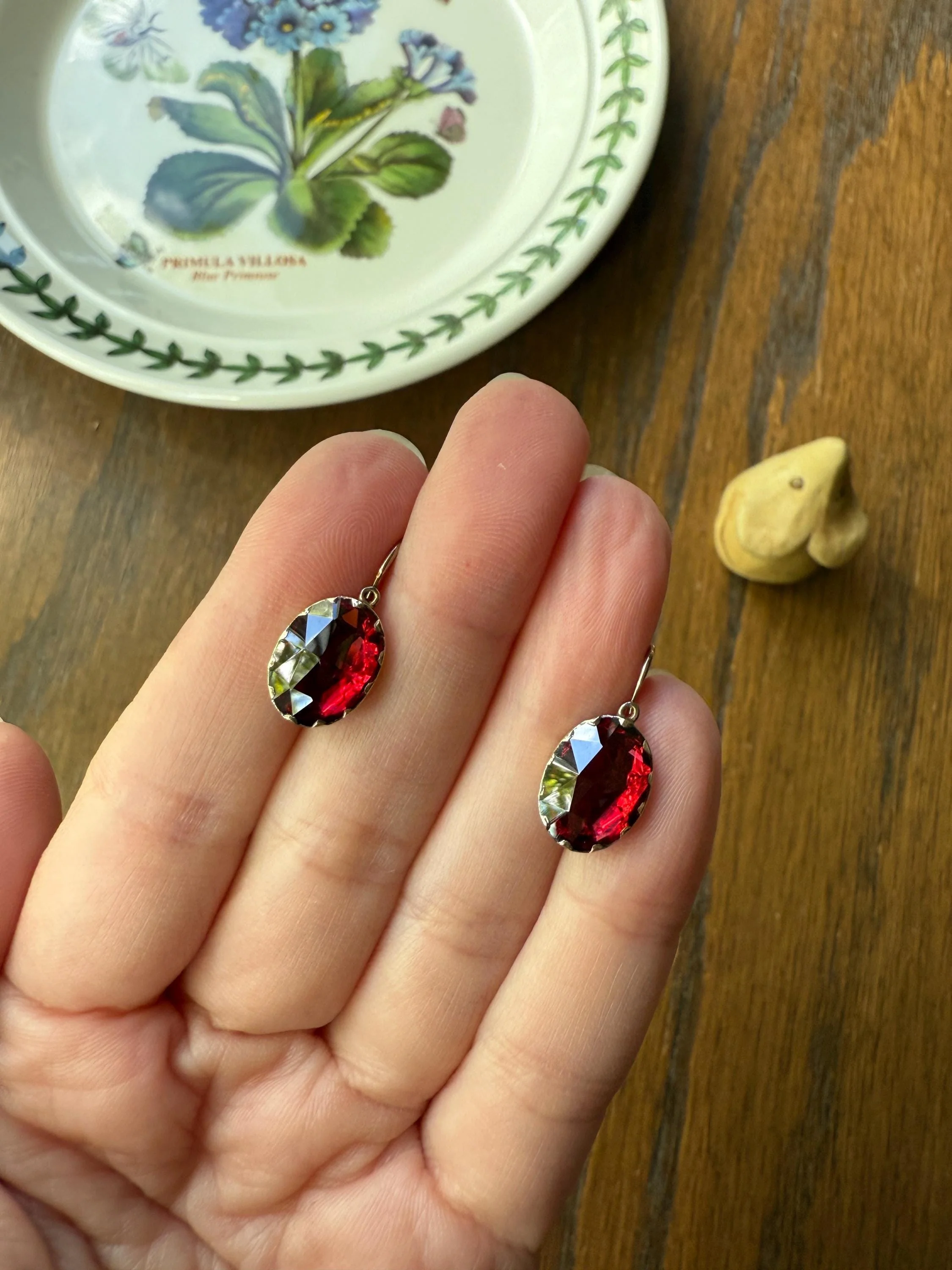 Dormeuse Antique PERPIGNAN GARNET Earrings 18k Gold Rose Cut Original Victorian Closed Back Almandine Glowing Crimson Berry - Image 4