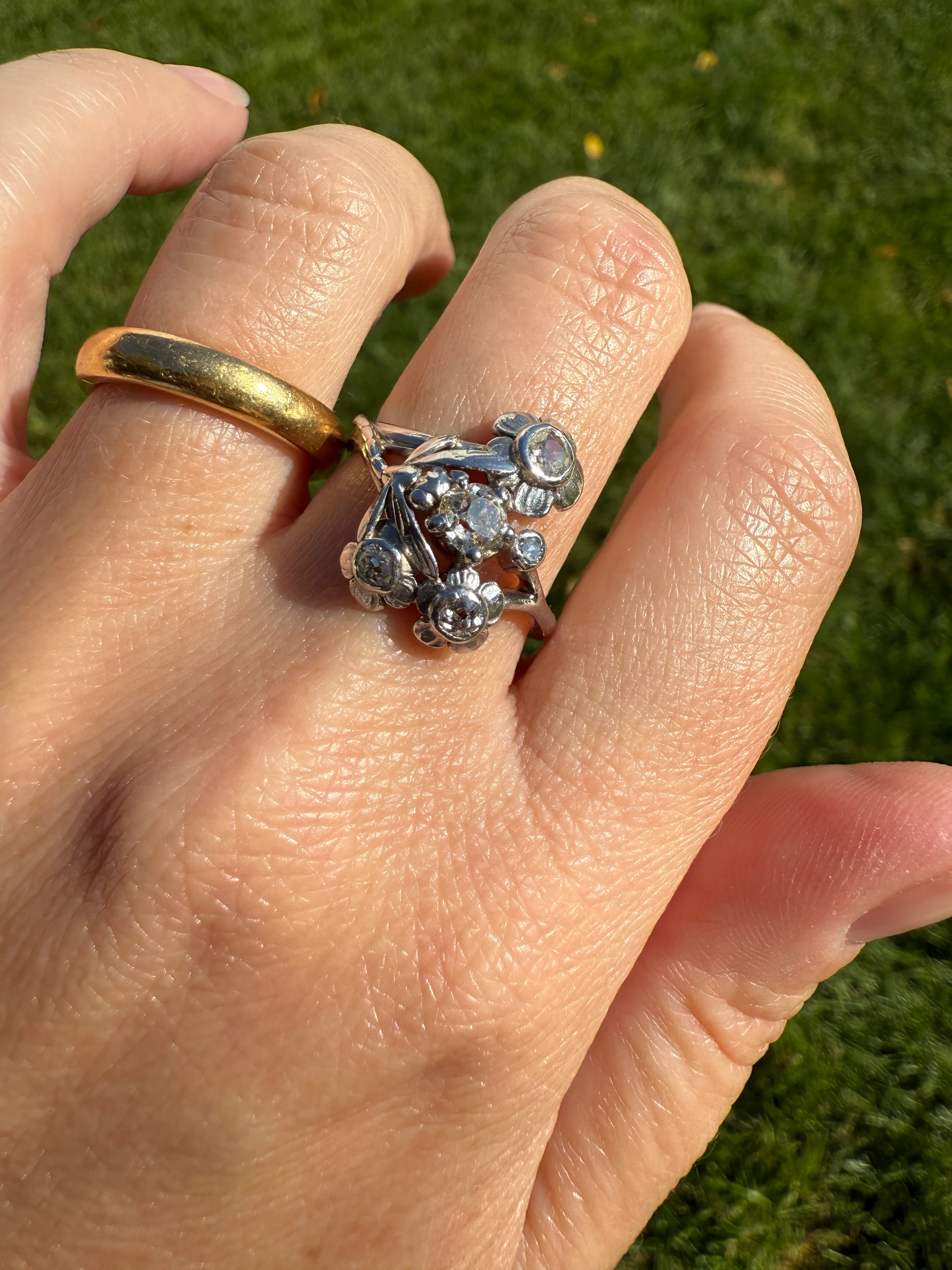DRAGONFLY Special Dated 1922 Antique Ring 0.7 Carat Old Mine Cut DIAMONDS 18k White Gold Figural Flower Bouquet French Art Deco - Image 18
