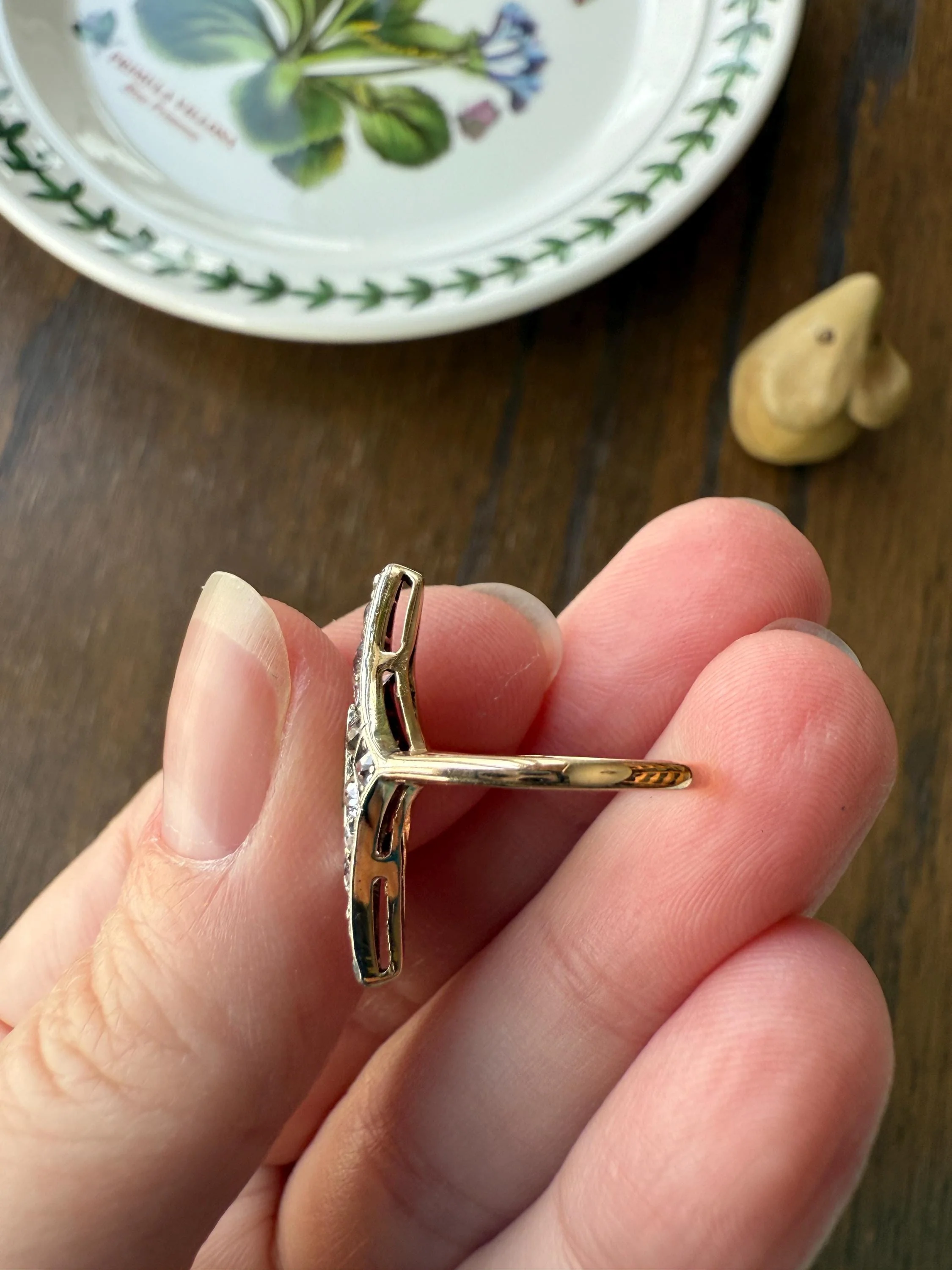 Dramatic Kite Shaped Panel Ring Green Natural Emerald 1 Carat Mixed Old Cut Diamonds Mine Rose Cluster 18k Gold & Platinum c1922 Art Deco - Image 19