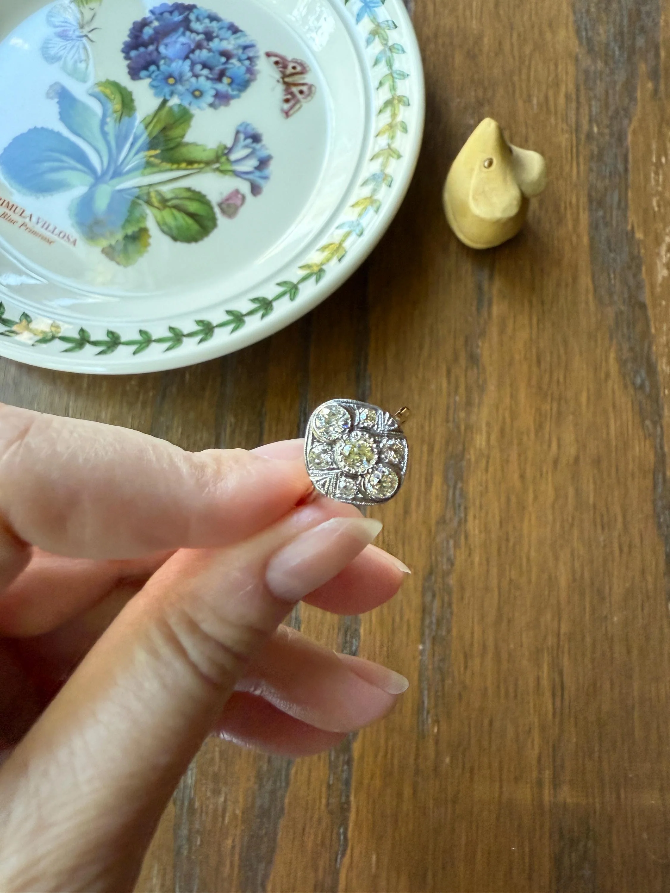 Edwardian Antique 1.1 Carat Old Mine Cut Diamond Cluster Ring Panel Oval Platform Ornate Geometric Milgrain Pale Yellow Center 1.1Ctw OMC - Image 15