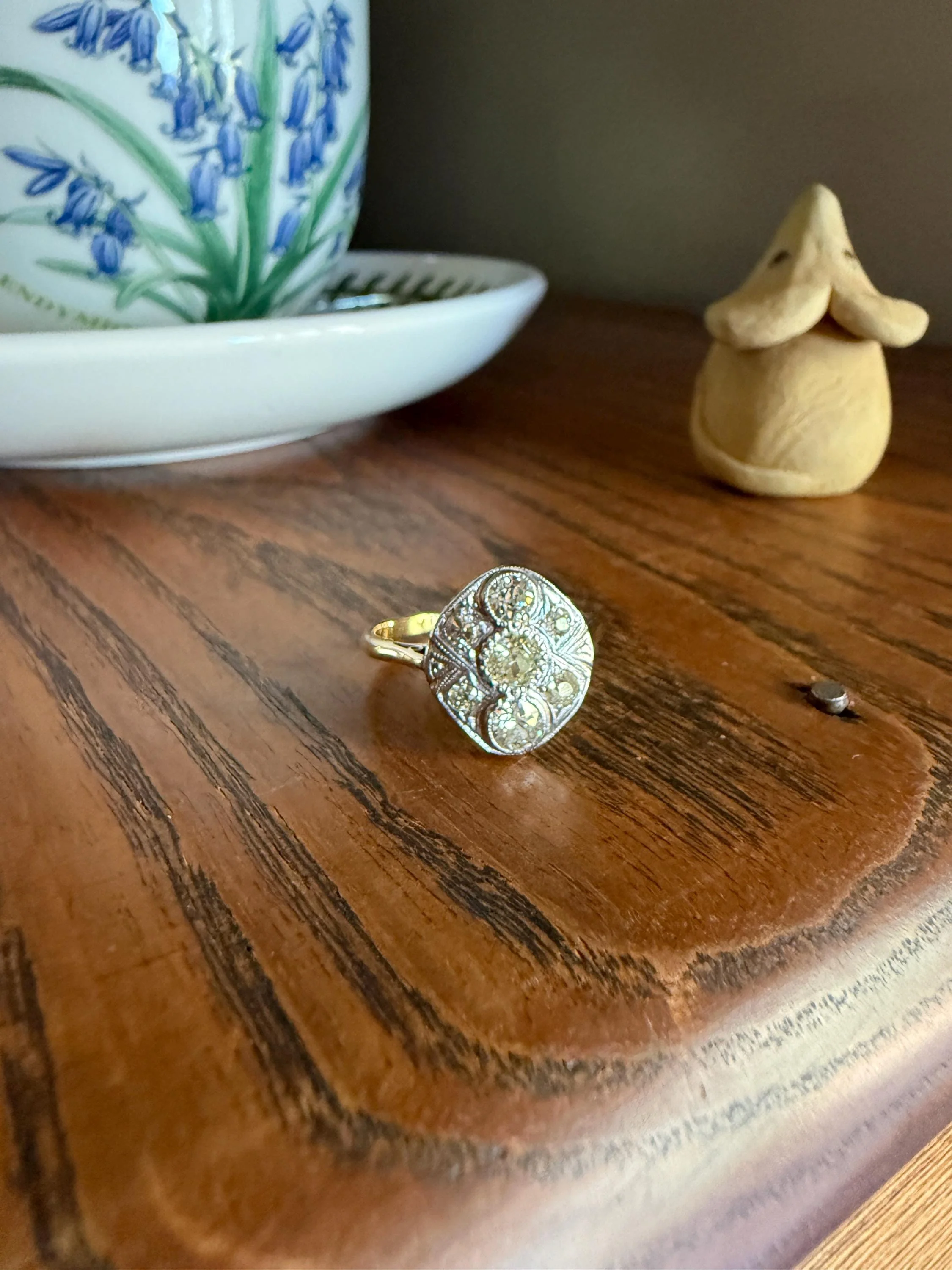 Edwardian Antique 1.1 Carat Old Mine Cut Diamond Cluster Ring Panel Oval Platform Ornate Geometric Milgrain Pale Yellow Center 1.1Ctw OMC - Image 16
