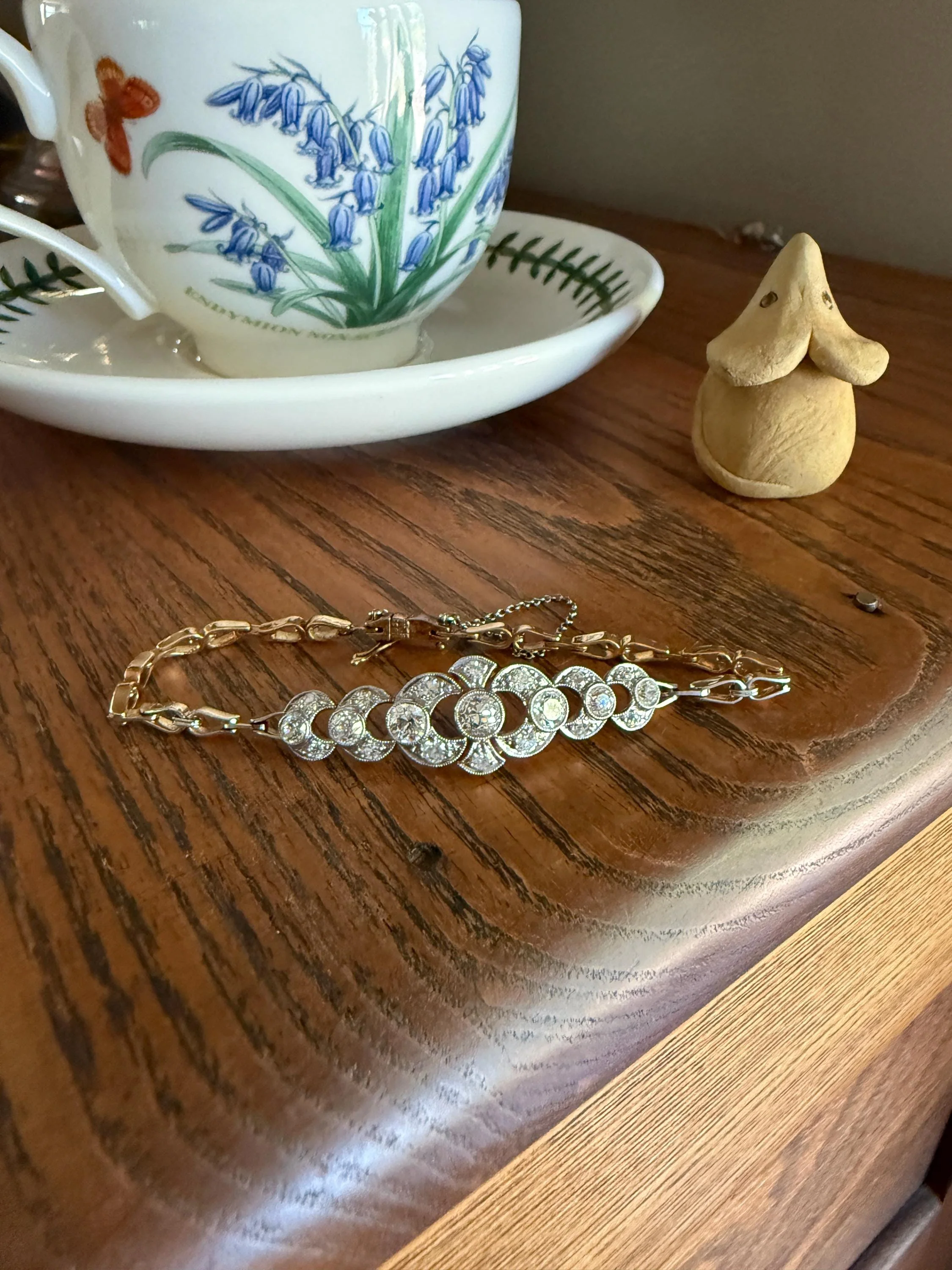 Edwardian Antique 2.25 Carat Old Mine European Cut DIAMOND Tennis Bracelet 18k Gold Platinum Bezel Set Milgrain - Image 3
