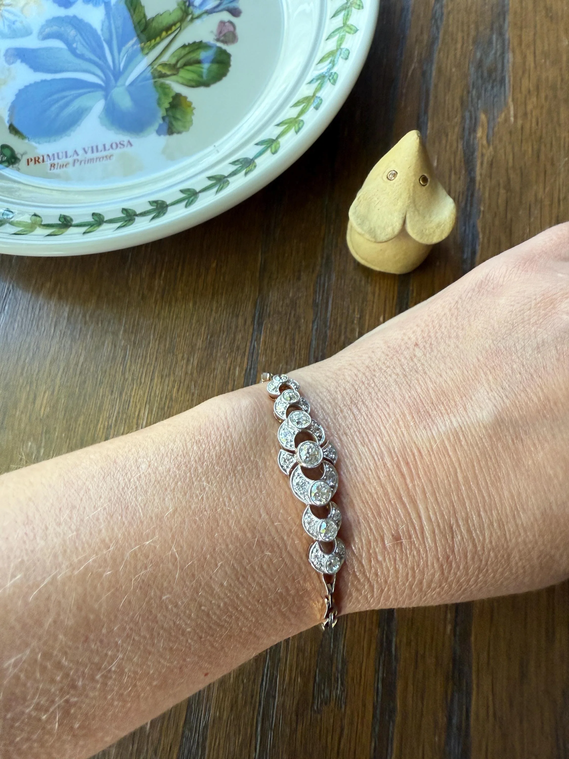 Edwardian Antique 2.25 Carat Old Mine European Cut DIAMOND Tennis Bracelet 18k Gold Platinum Bezel Set Milgrain - Image 7