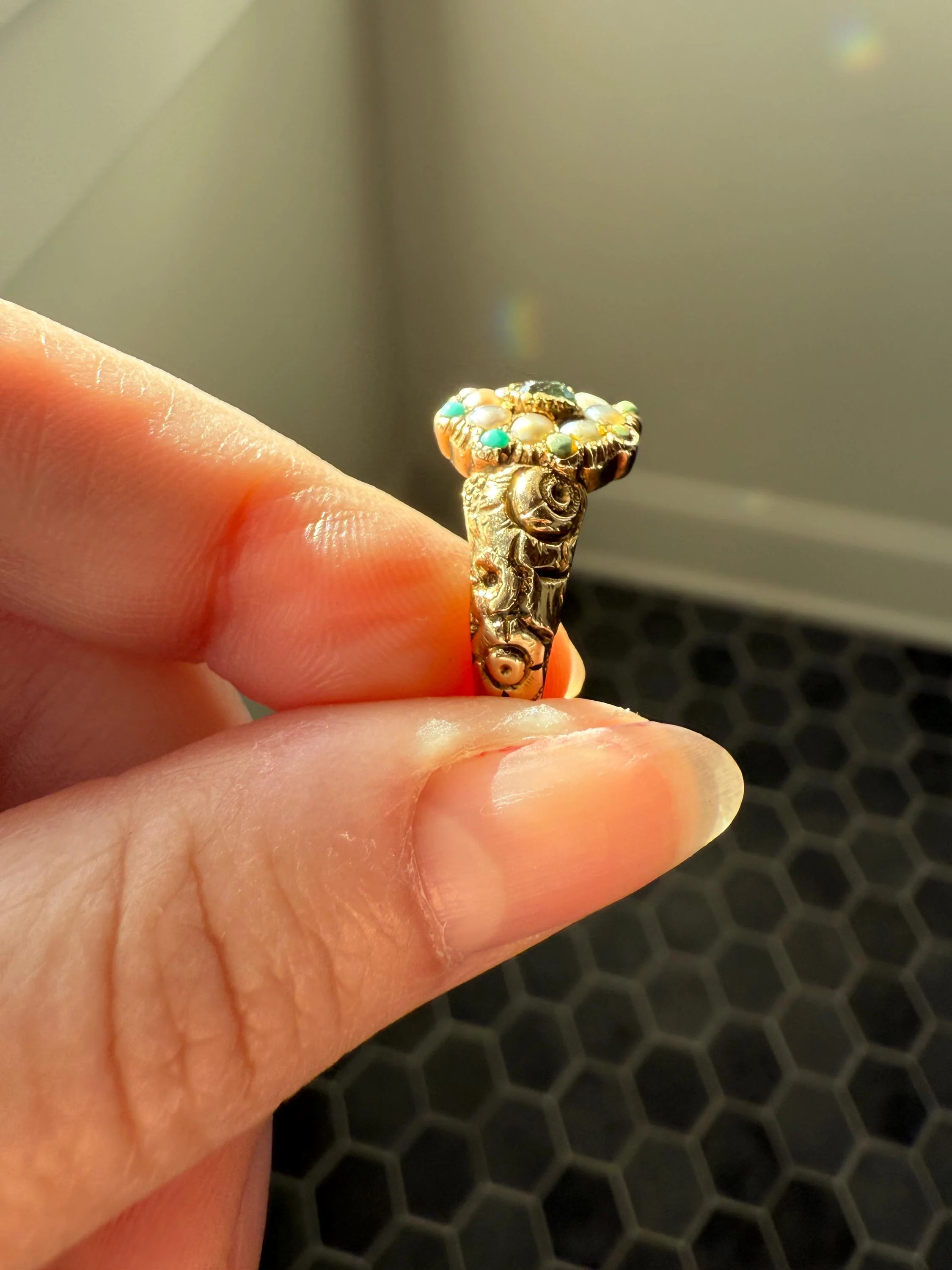 EMERALD Pearl Turquoise Georgian 10k Gold Ring Green White Floral Bouquet Embossed Shoulders Ornate Stacker Cluster - Image 9