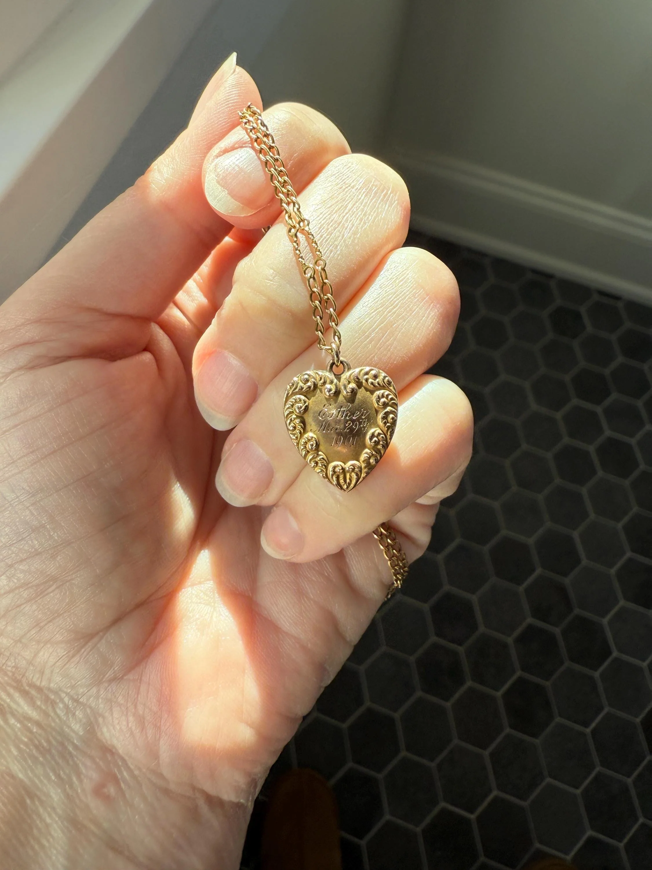 Esther's HEART Necklace Dated March 29, 1901 Reversible 10k Pendant on 14k Gold Chain Ornate Link Figural Sweetie - Image 11