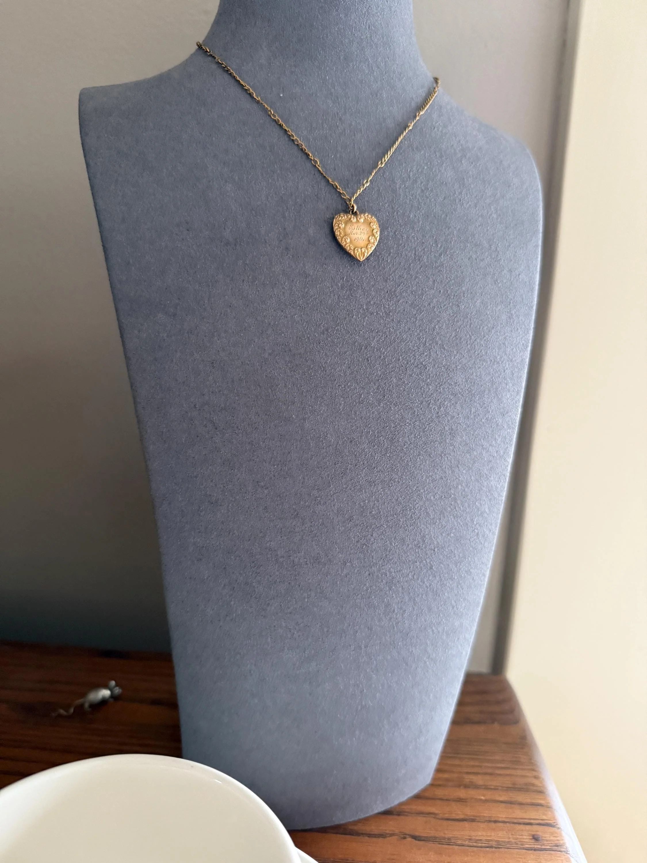 Esther's HEART Necklace Dated March 29, 1901 Reversible 10k Pendant on 14k Gold Chain Ornate Link Figural Sweetie - Image 2