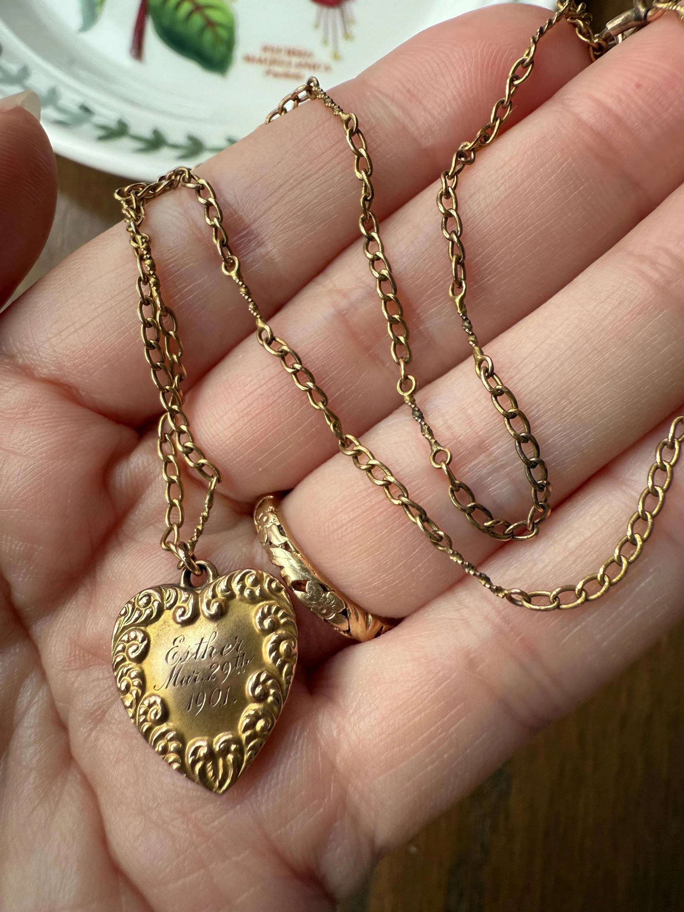 Esther's HEART Necklace Dated March 29, 1901 Reversible 10k Pendant on 14k Gold Chain Ornate Link Figural Sweetie - Image 5