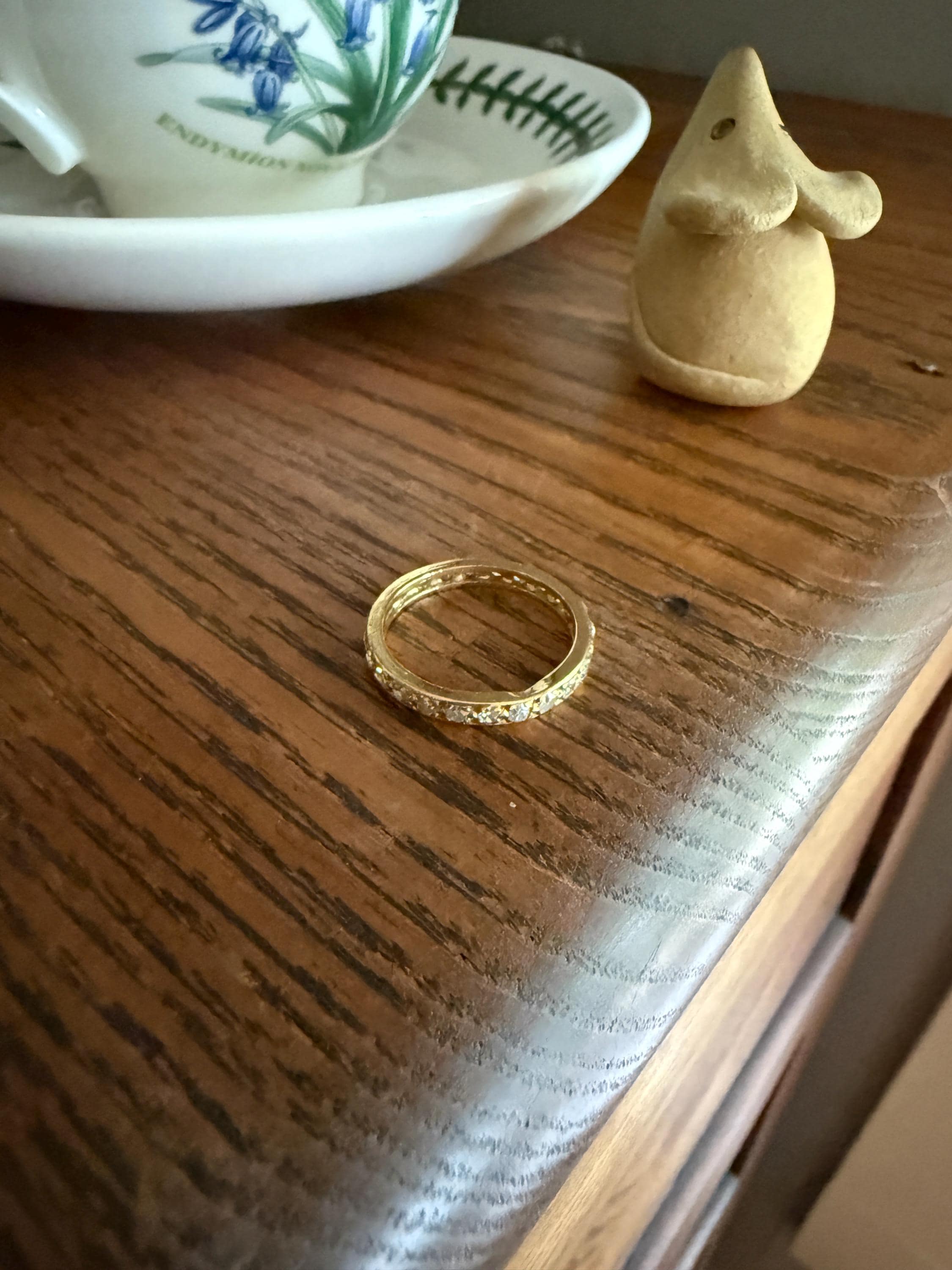 ETERNITY Band 18k Yellow Gold 24 Single Cut DIAMOND .85 Carat French Vintage Skinny Ring 2.7mm Stacker - Image 5