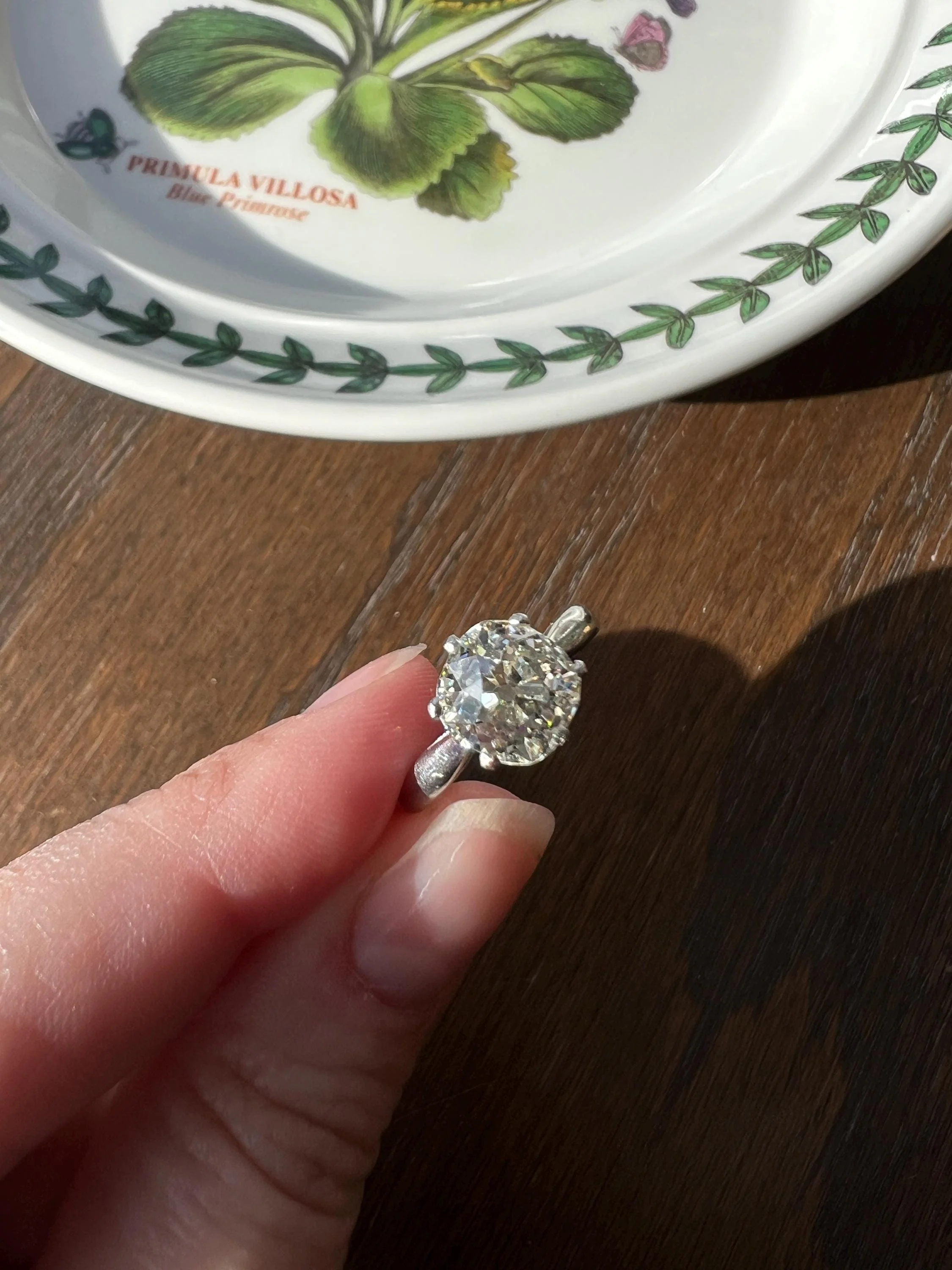 Exceptional Antique 2.3 CARAT X Chunky Old Mine Cut DIAMOND Eye Clean Solitaire Engagement Ring w/ Cert PLATINUM French Tall Stacker OmC - Image 4