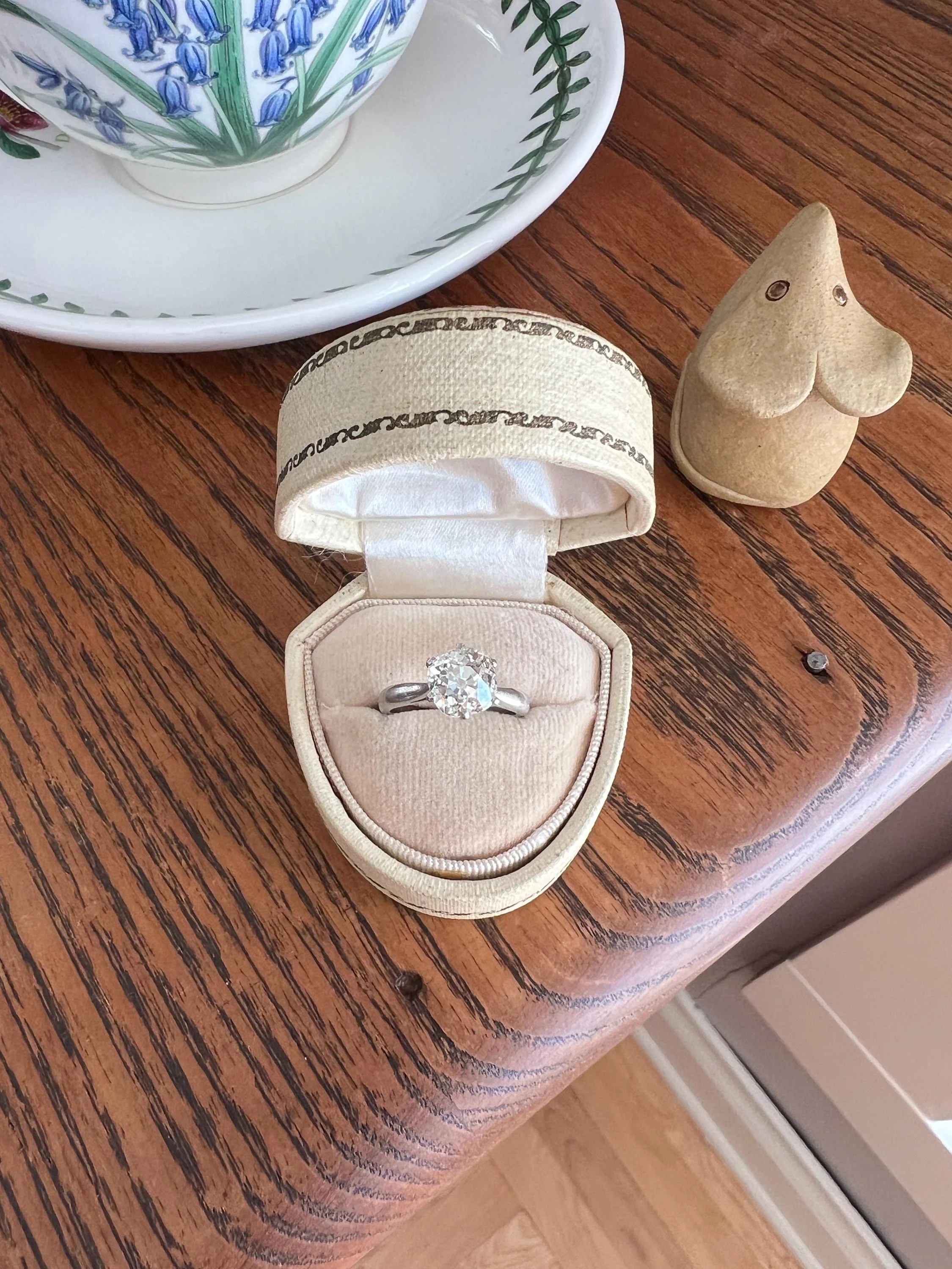 Exceptional Antique 2.3 CARAT X Chunky Old Mine Cut DIAMOND Eye Clean Solitaire Engagement Ring w/ Cert PLATINUM French Tall Stacker OmC - Image 5
