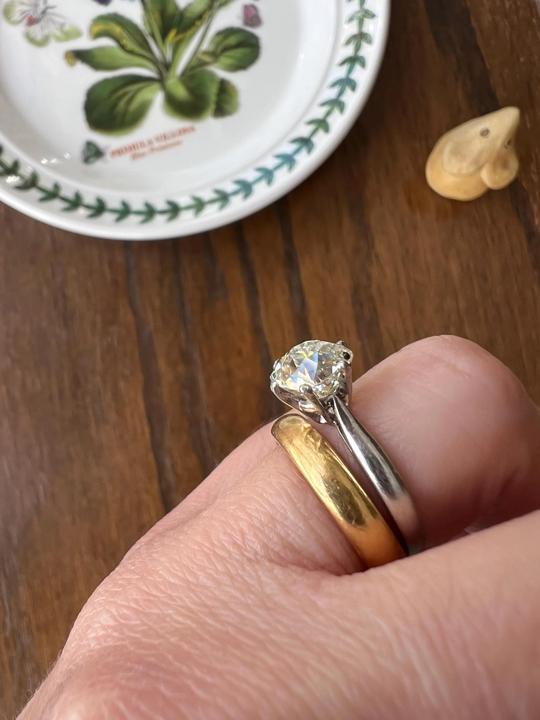 Exceptional Antique 2.3 CARAT X Chunky Old Mine Cut DIAMOND Eye Clean Solitaire Engagement Ring w/ Cert PLATINUM French Tall Stacker OmC - Image 6