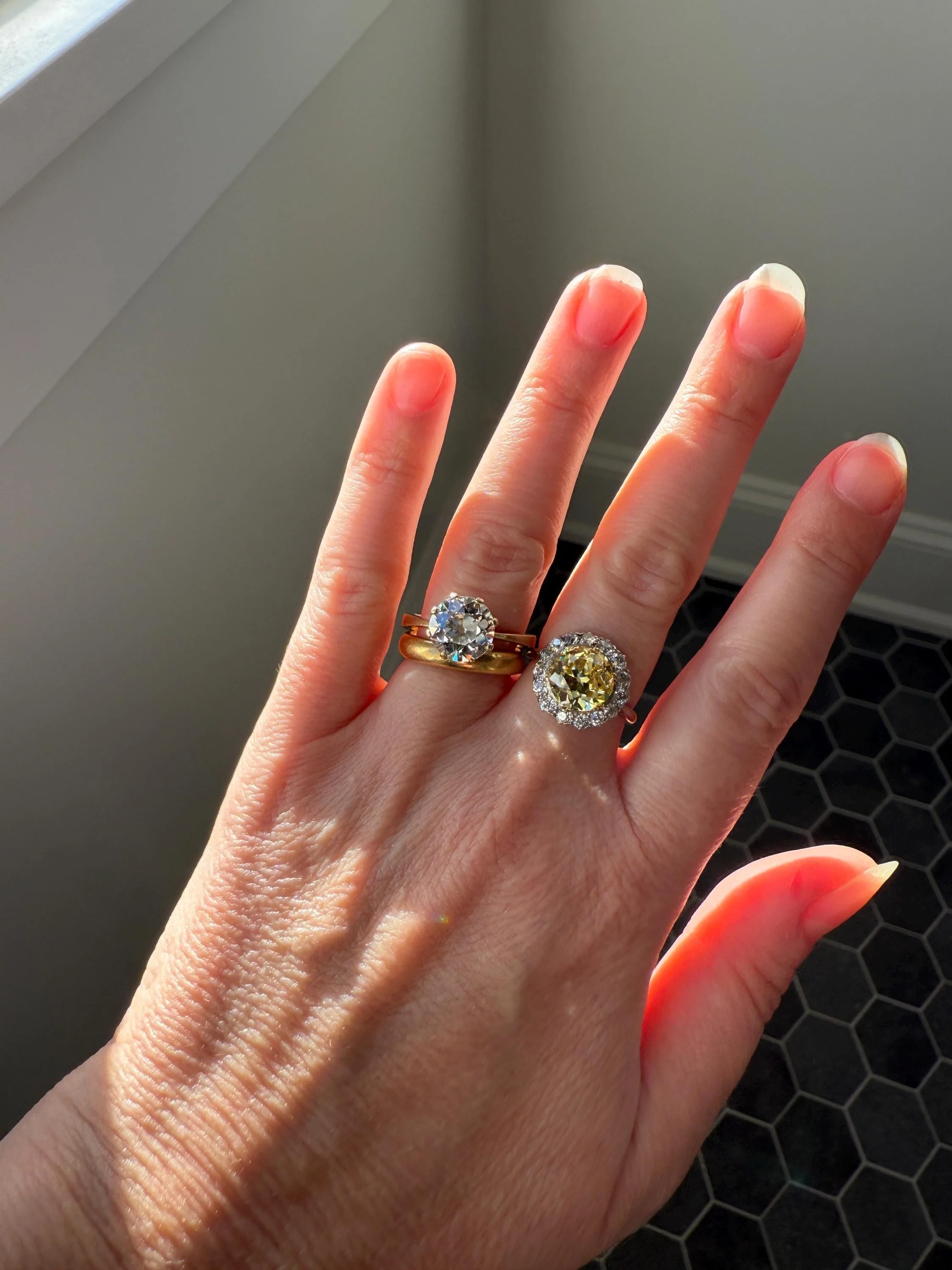 Exceptional Antique 2.6 CARAT Old European Cut DIAMOND Solitaire Engagement Ring 18k Gold Solid Yellow Tall Prong Setting Stacker - Image 11