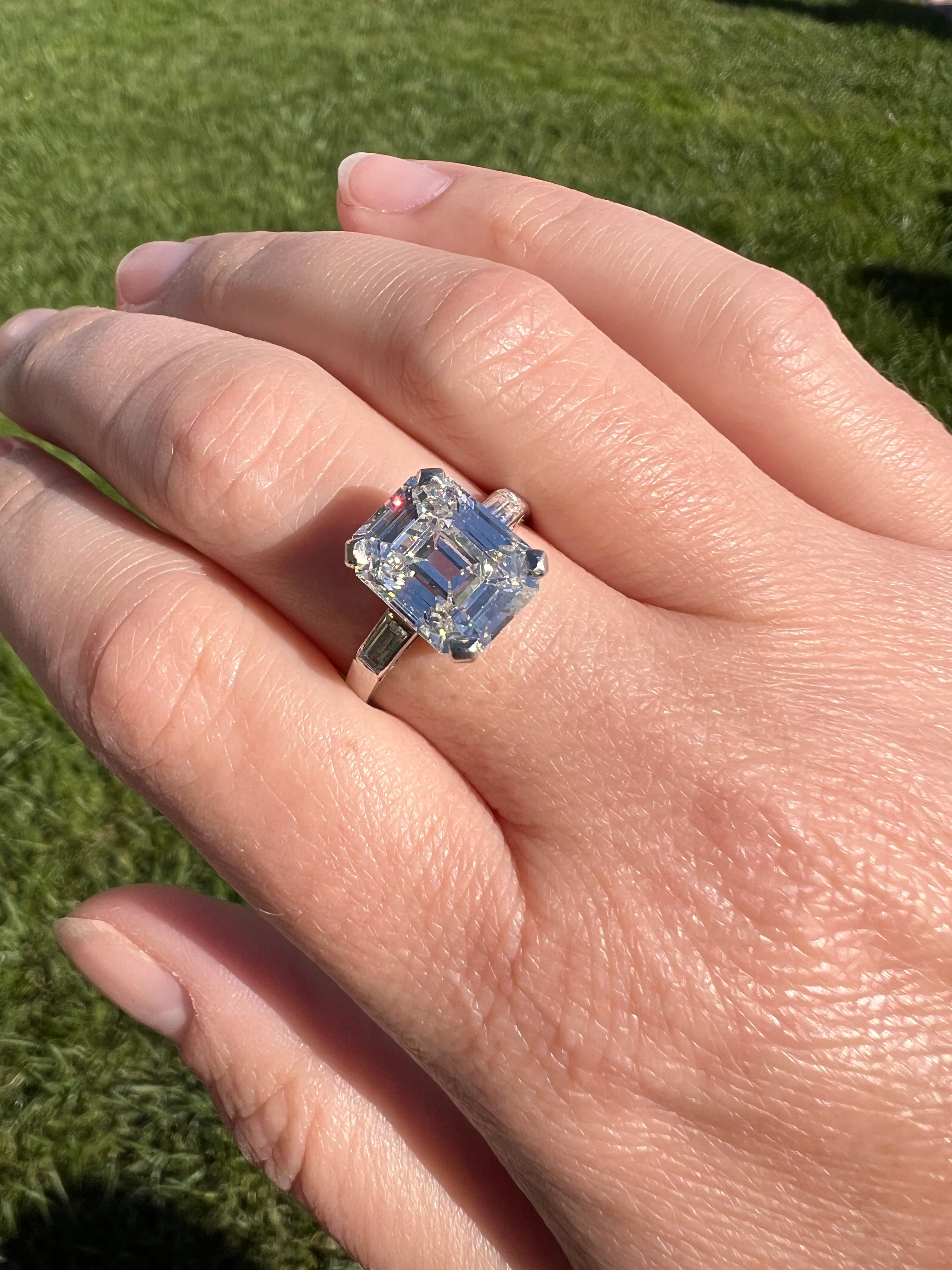 Exceptional Eye CLEAN 4 Carat Emerald Cut DIAMOND Solitaire Ring French PLATINUM Baguette Accents Vintage to Art Deco Retro Era w/ Cert Rare - Image 22
