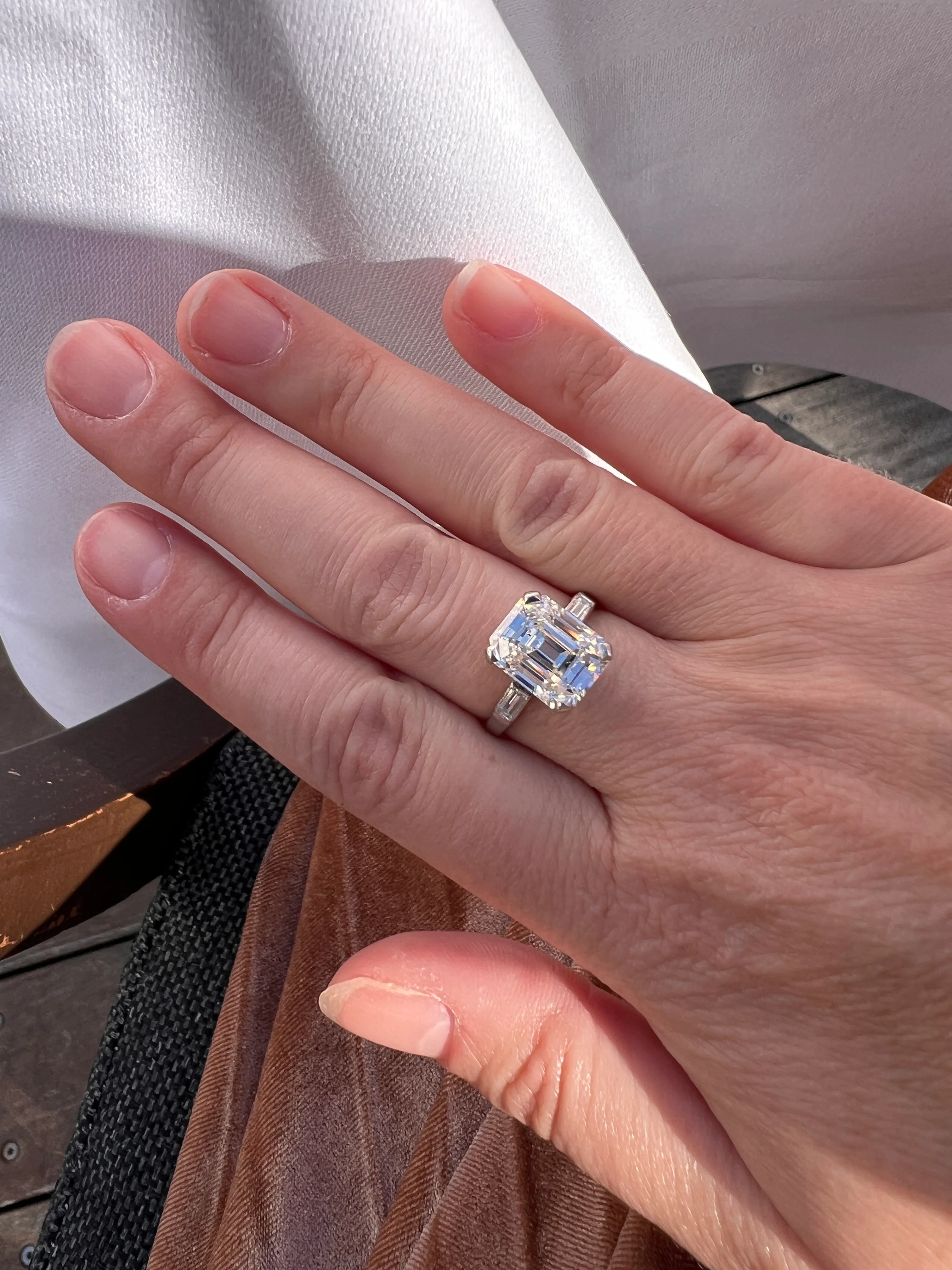 Exceptional Eye CLEAN 4 Carat Emerald Cut DIAMOND Solitaire Ring French PLATINUM Baguette Accents Vintage to Art Deco Retro Era w/ Cert Rare - Image 26