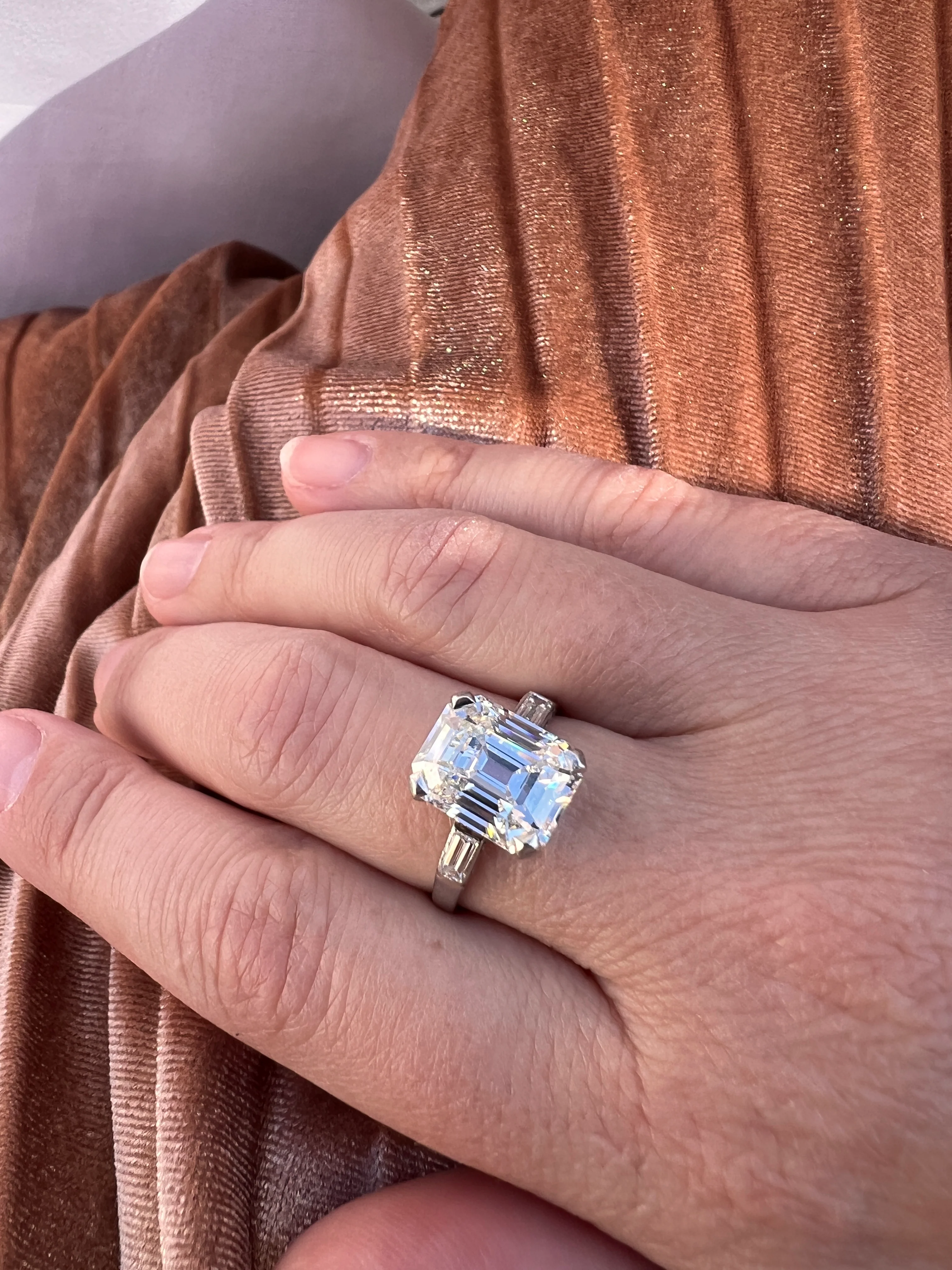 Exceptional Eye CLEAN 4 Carat Emerald Cut DIAMOND Solitaire Ring French PLATINUM Baguette Accents Vintage to Art Deco Retro Era w/ Cert Rare - Image 27