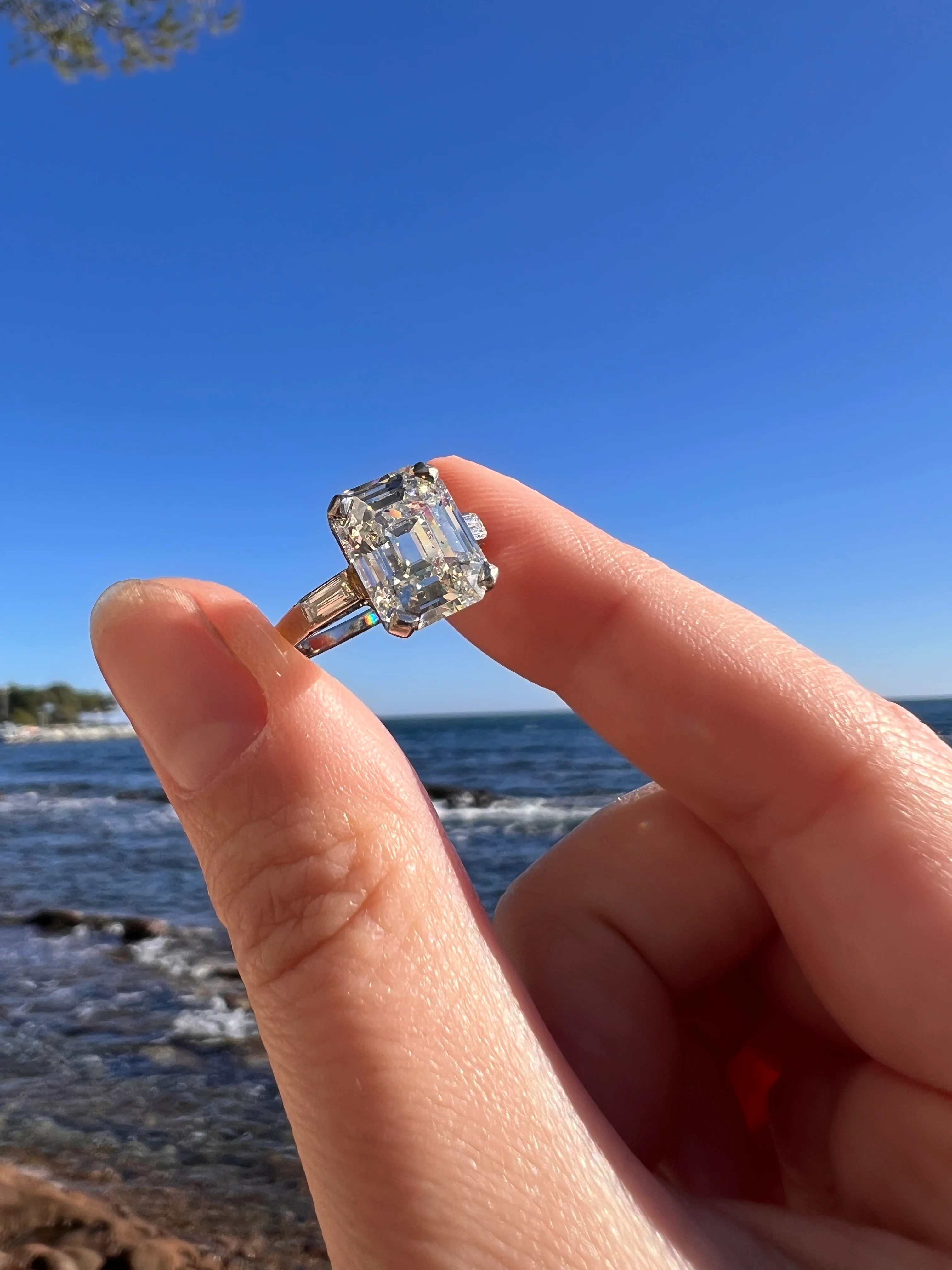 Exceptional Eye CLEAN 4 Carat Emerald Cut DIAMOND Solitaire Ring French PLATINUM Baguette Accents Vintage to Art Deco Retro Era w/ Cert Rare - Image 29