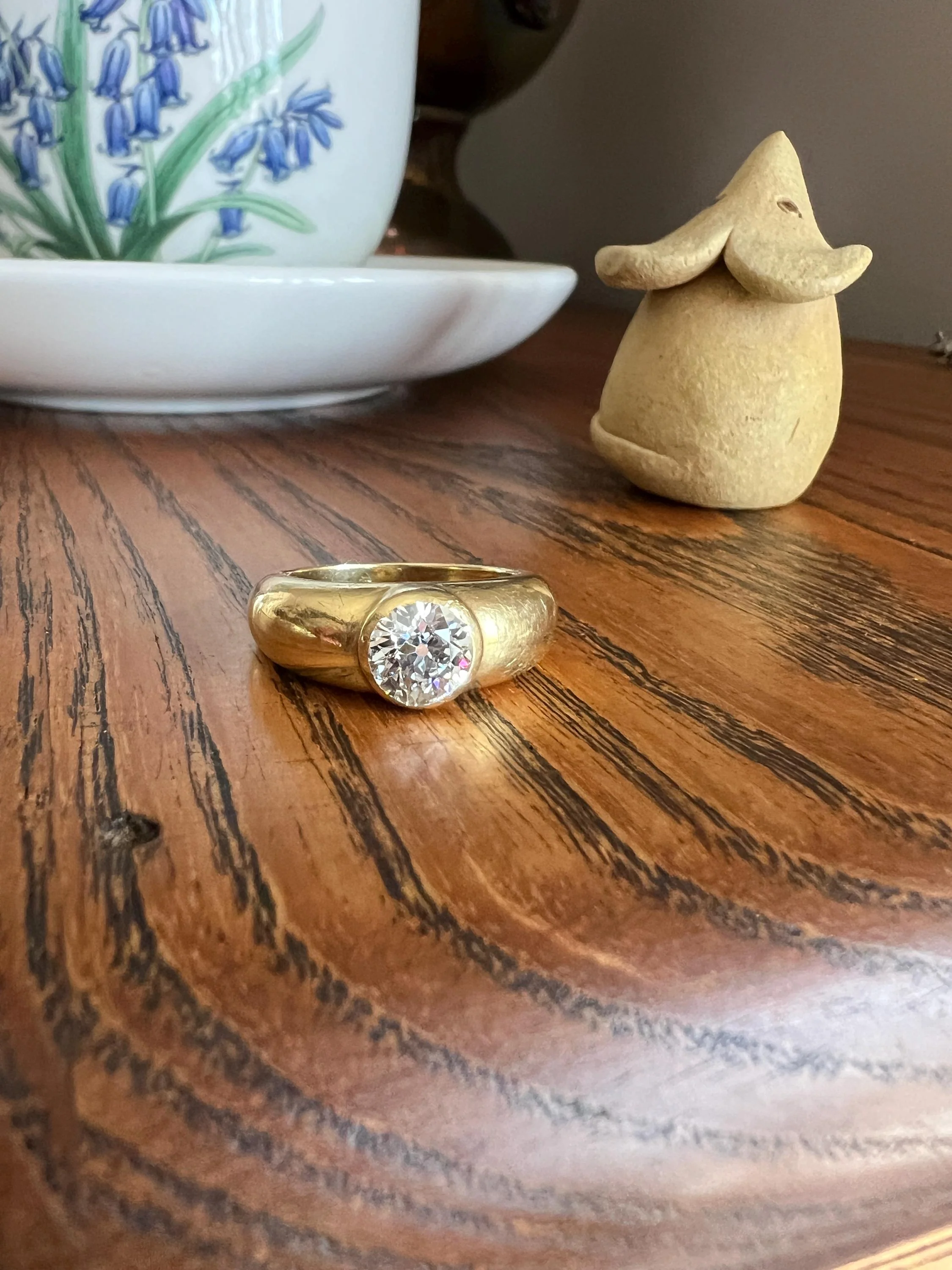 Eye Clean 1.2 Carat Old Mine Cut DIAMOND Antique Stone 18k Gold Vintage Gypsy Ring Solitaire Chunky Band - Image 11