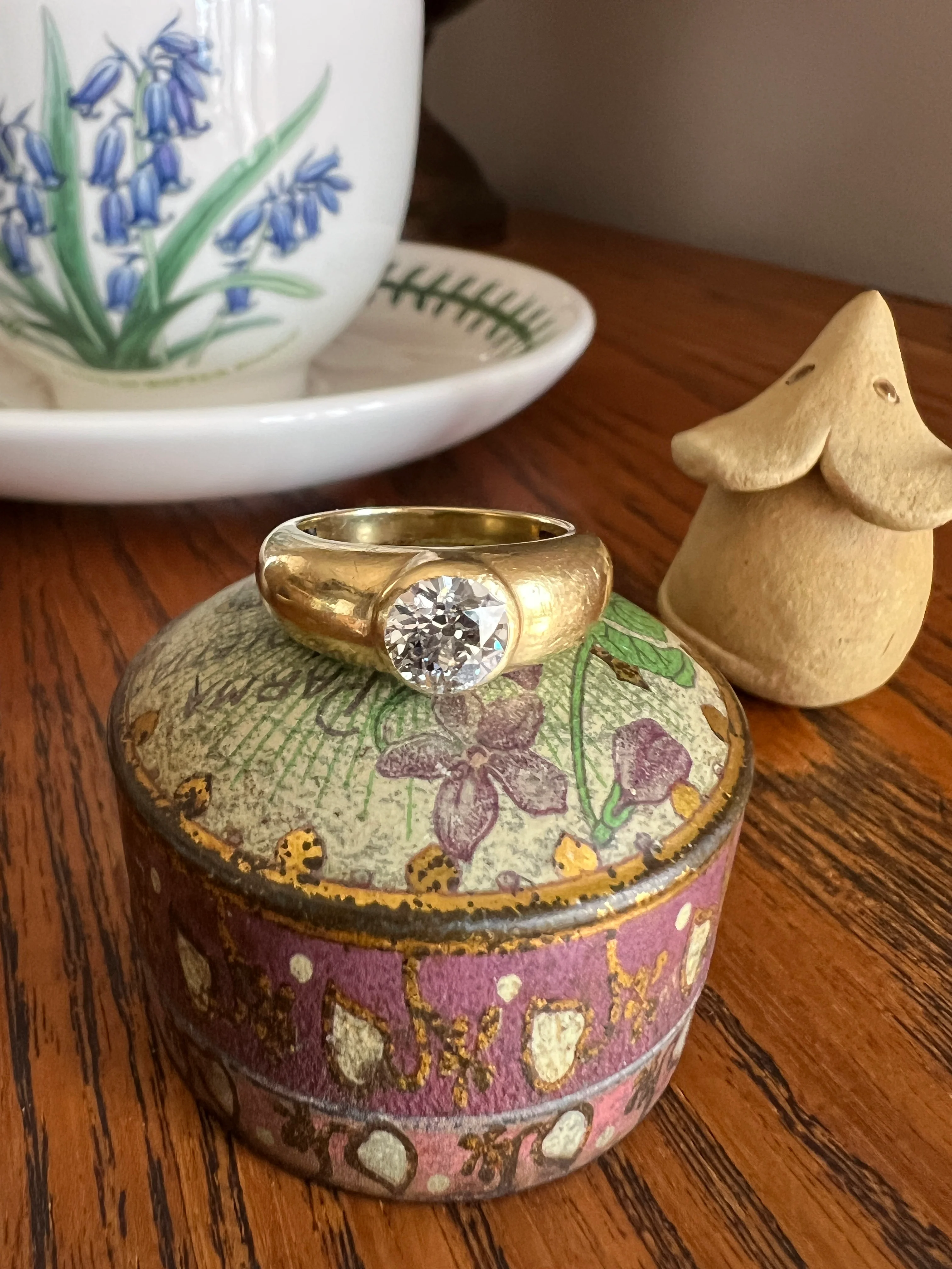 Eye Clean 1.2 Carat Old Mine Cut DIAMOND Antique Stone 18k Gold Vintage Gypsy Ring Solitaire Chunky Band - Image 12