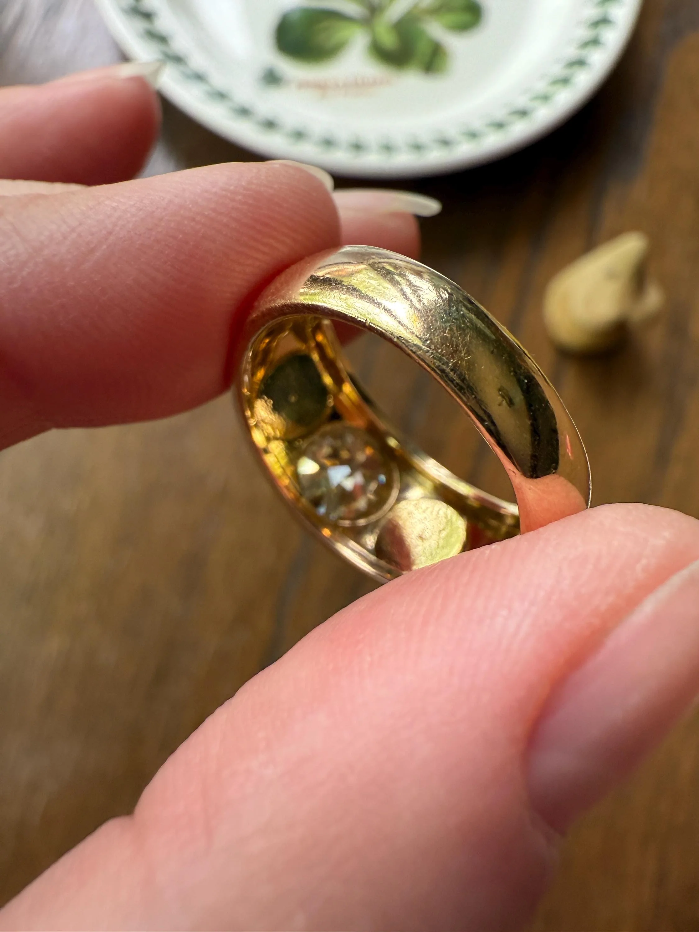 Eye Clean 2.3 Carat Old Mine Cut DIAMOND Antique Stone 18k Gold Vintage Unisex Gypsy Ring Solitaire Chunky Wide Band - Image 10