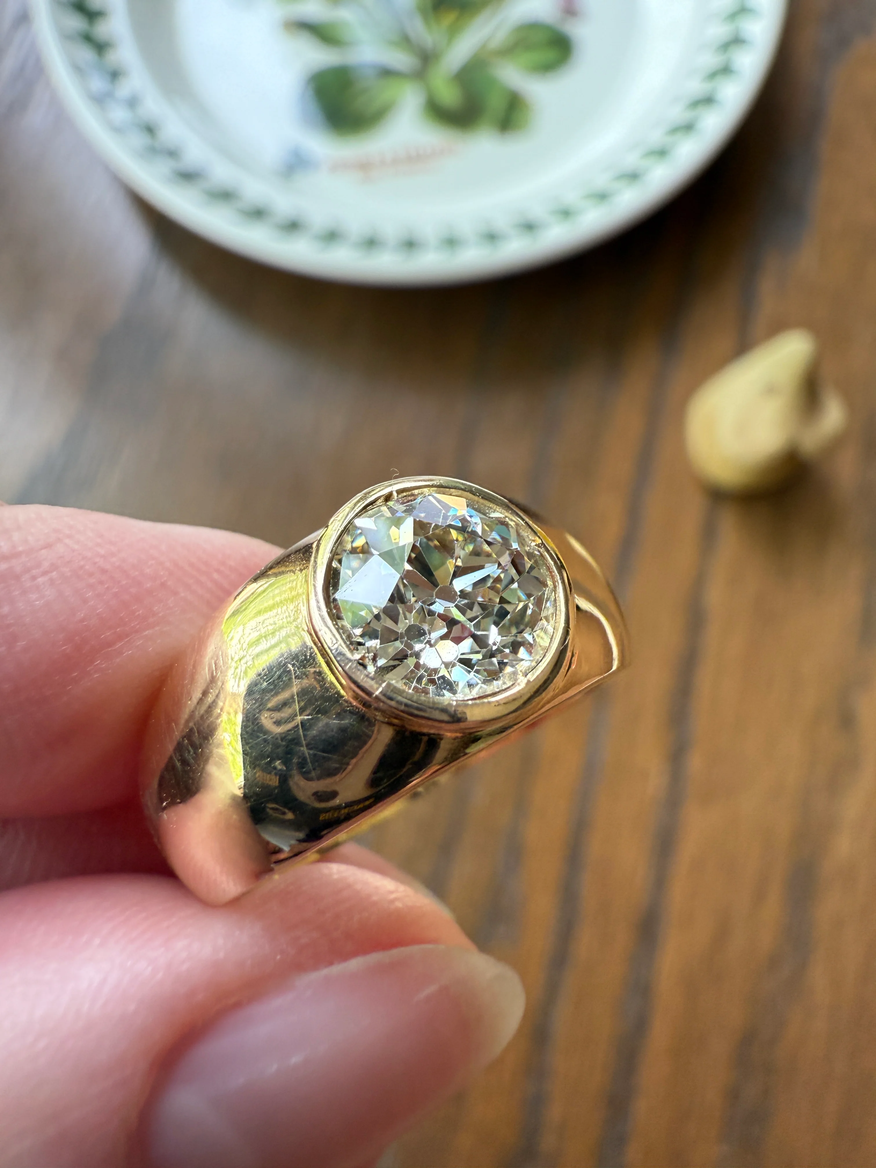 Eye Clean 2.3 Carat Old Mine Cut DIAMOND Antique Stone 18k Gold Vintage Unisex Gypsy Ring Solitaire Chunky Wide Band - Image 12