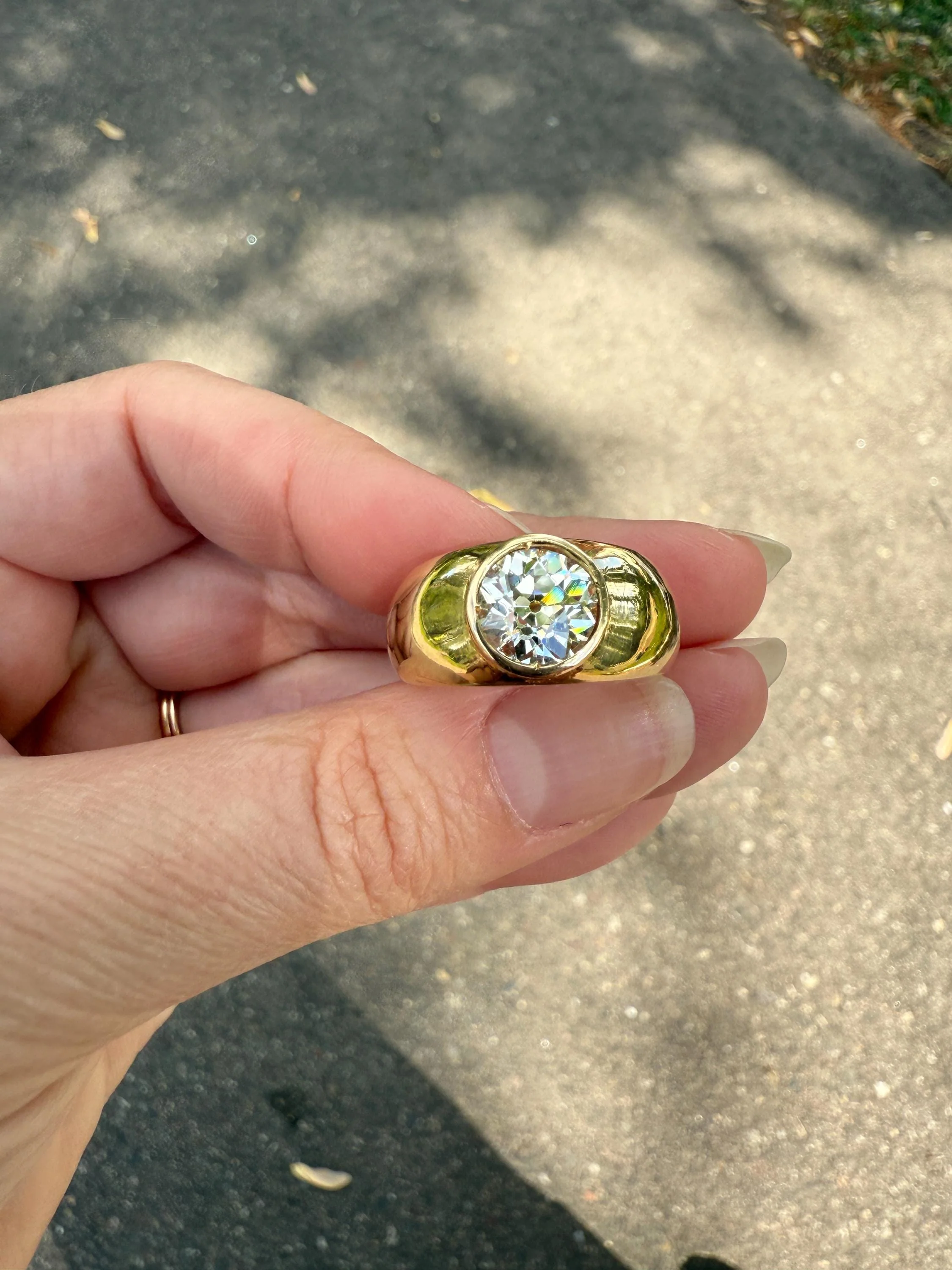 Eye Clean 2.3 Carat Old Mine Cut DIAMOND Antique Stone 18k Gold Vintage Unisex Gypsy Ring Solitaire Chunky Wide Band - Image 2