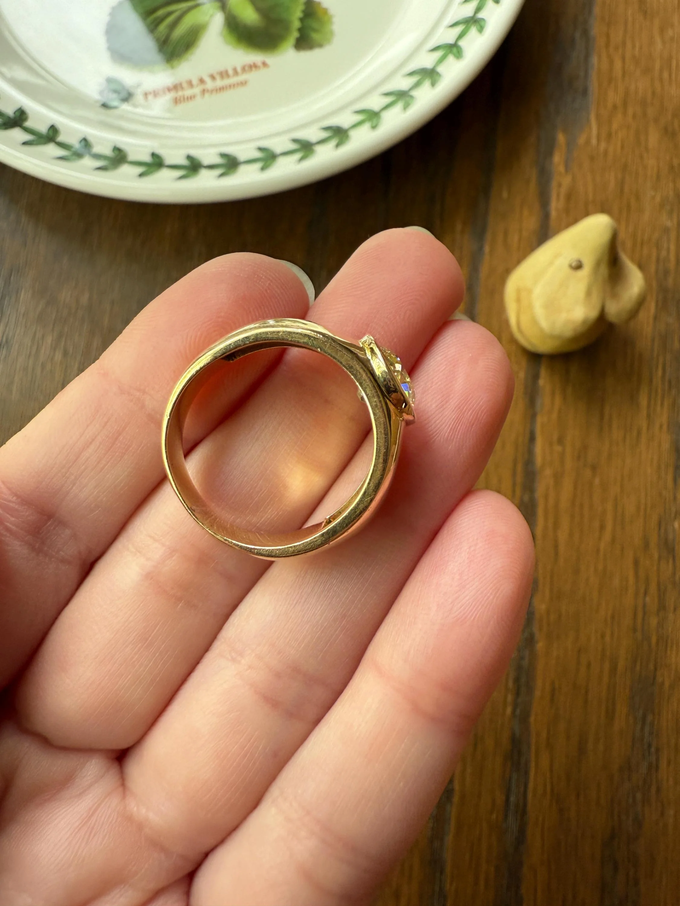 Eye Clean 2.3 Carat Old Mine Cut DIAMOND Antique Stone 18k Gold Vintage Unisex Gypsy Ring Solitaire Chunky Wide Band - Image 9