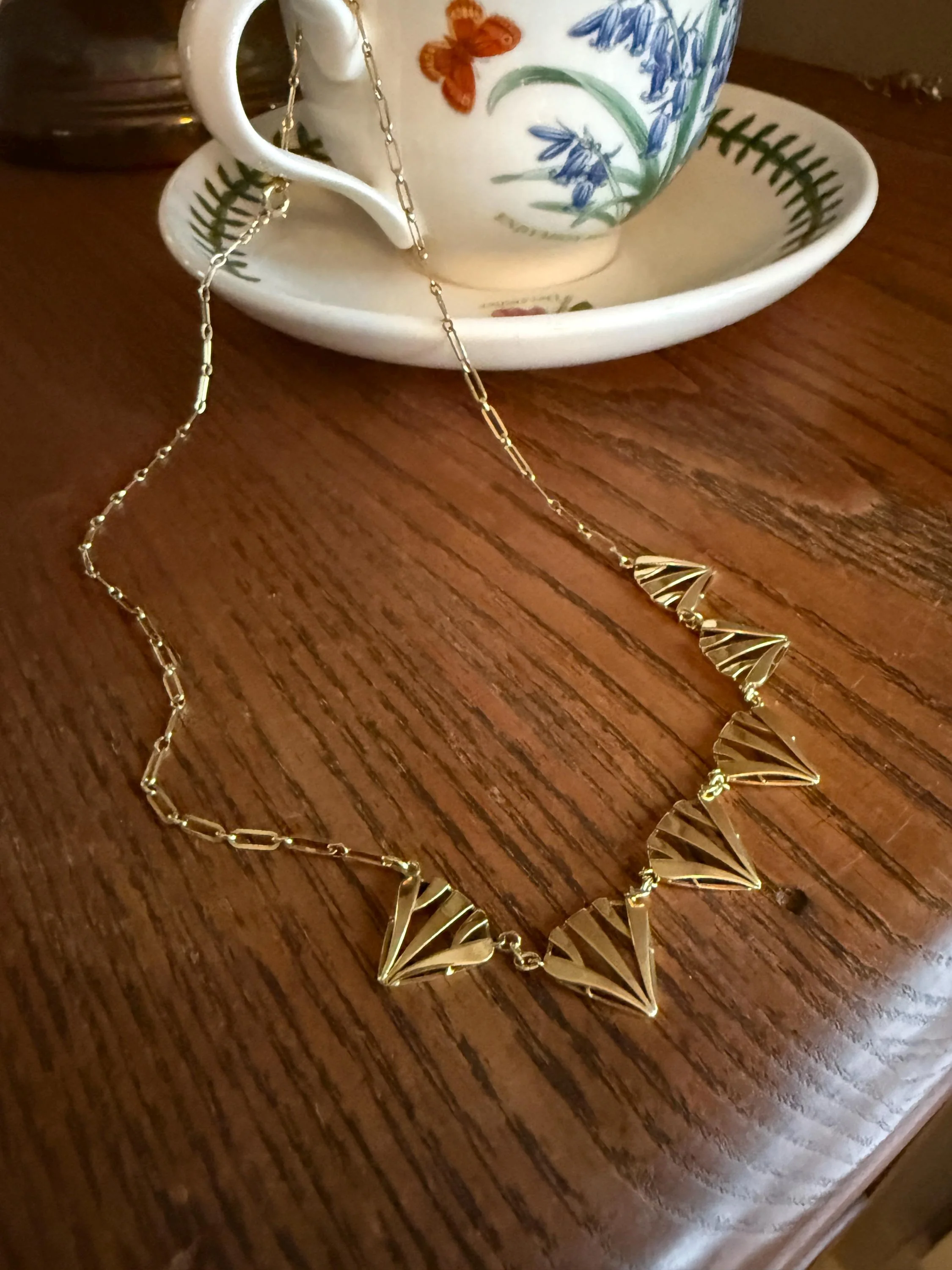 Fan Geometric French Antique 7.2g 18k Gold Necklace Drapery Paperclip Chain Collar Pendant Figural Architectural Geometric Fanned - Image 2