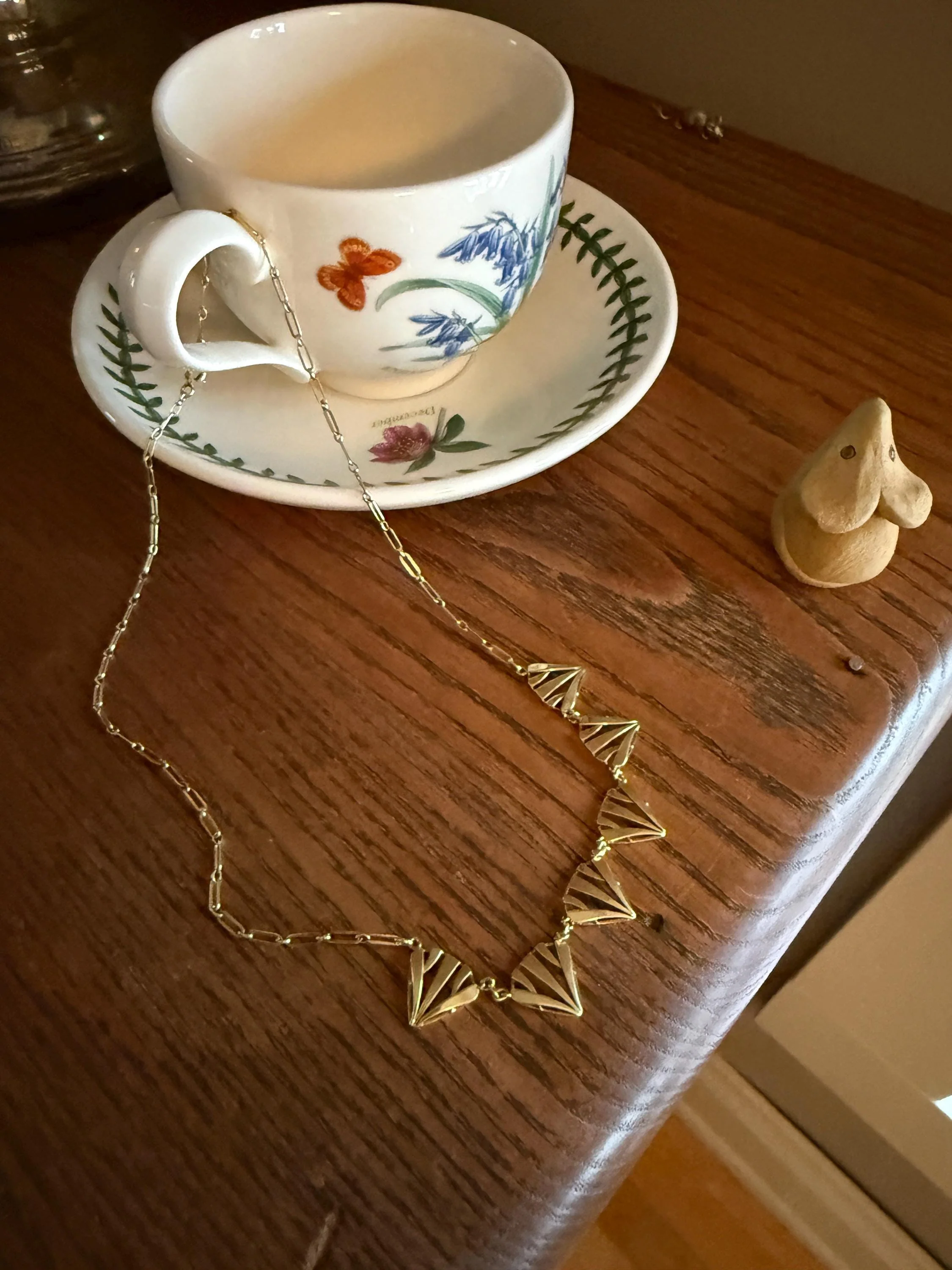 Fan Geometric French Antique 7.2g 18k Gold Necklace Drapery Paperclip Chain Collar Pendant Figural Architectural Geometric Fanned - Image 3