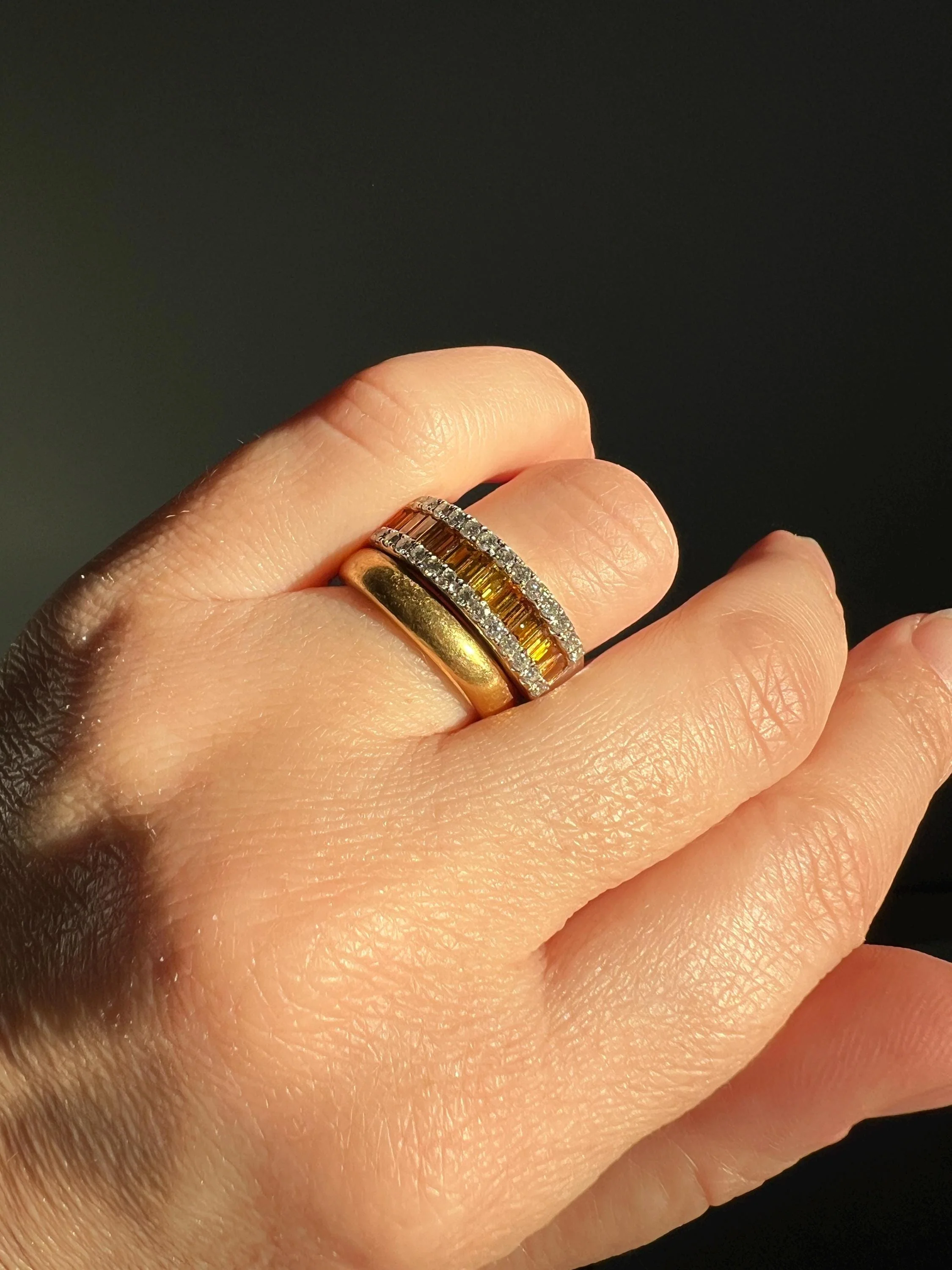 FANCY Intense YELLOW Orange & White 1.9 Carat DIAMOND 18k White Gold Ring Baguette Channel Set Band Half Hoop Stacker - Image 2