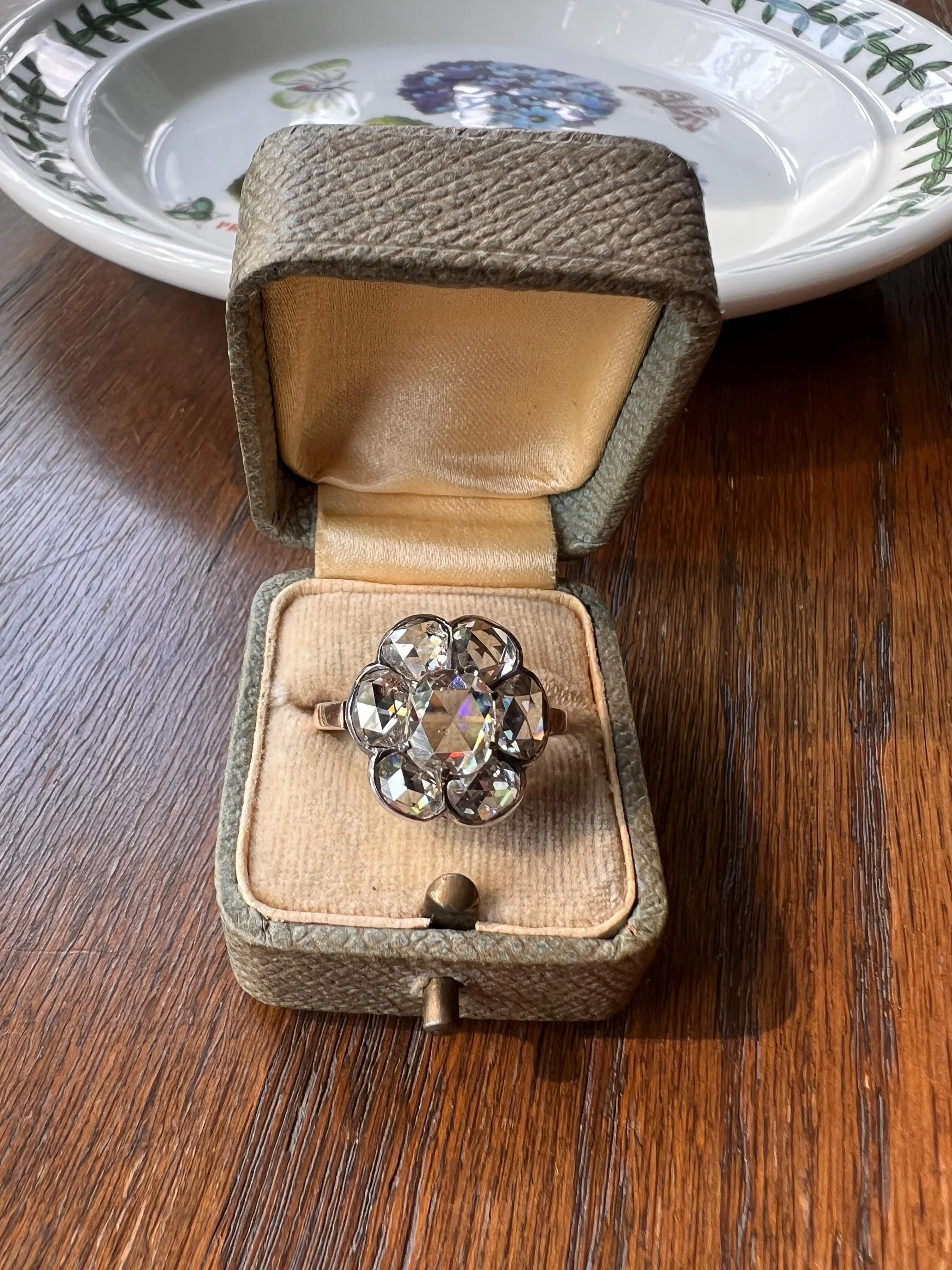 Fantastic French Antique 5 Carat Scale 18k Gold Dutch Rose Cut DIAMOND Daisy Cluster - Image 5