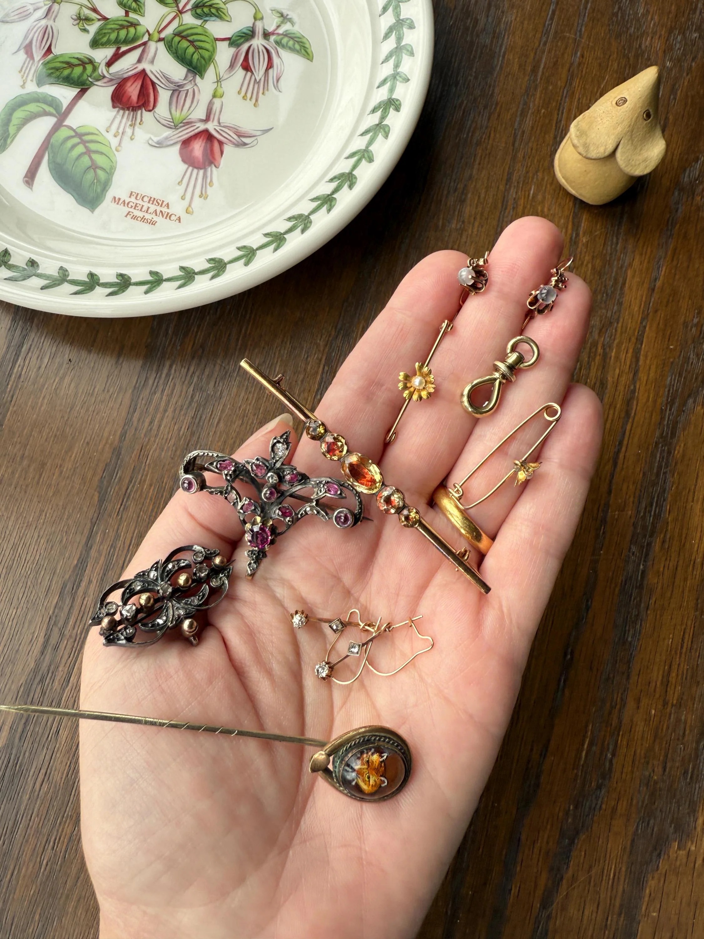 Floral Daisy 18k Gold Solid Safety Pin Extender Connector Pendant Charm Holder Pearl - Image 10