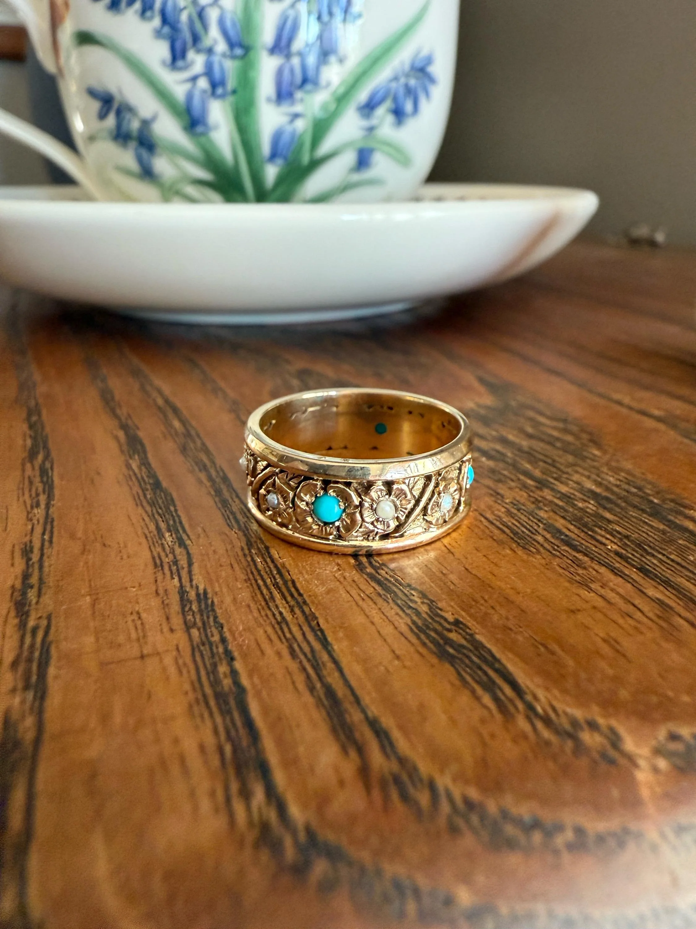 FLORAL Vintage to Art Deco Pearl Turquoise Chunky 7.5mm Wide Band Eternity Ring 6.4g 14k Gold Ornate Detailed Flower Stacker - Image 11