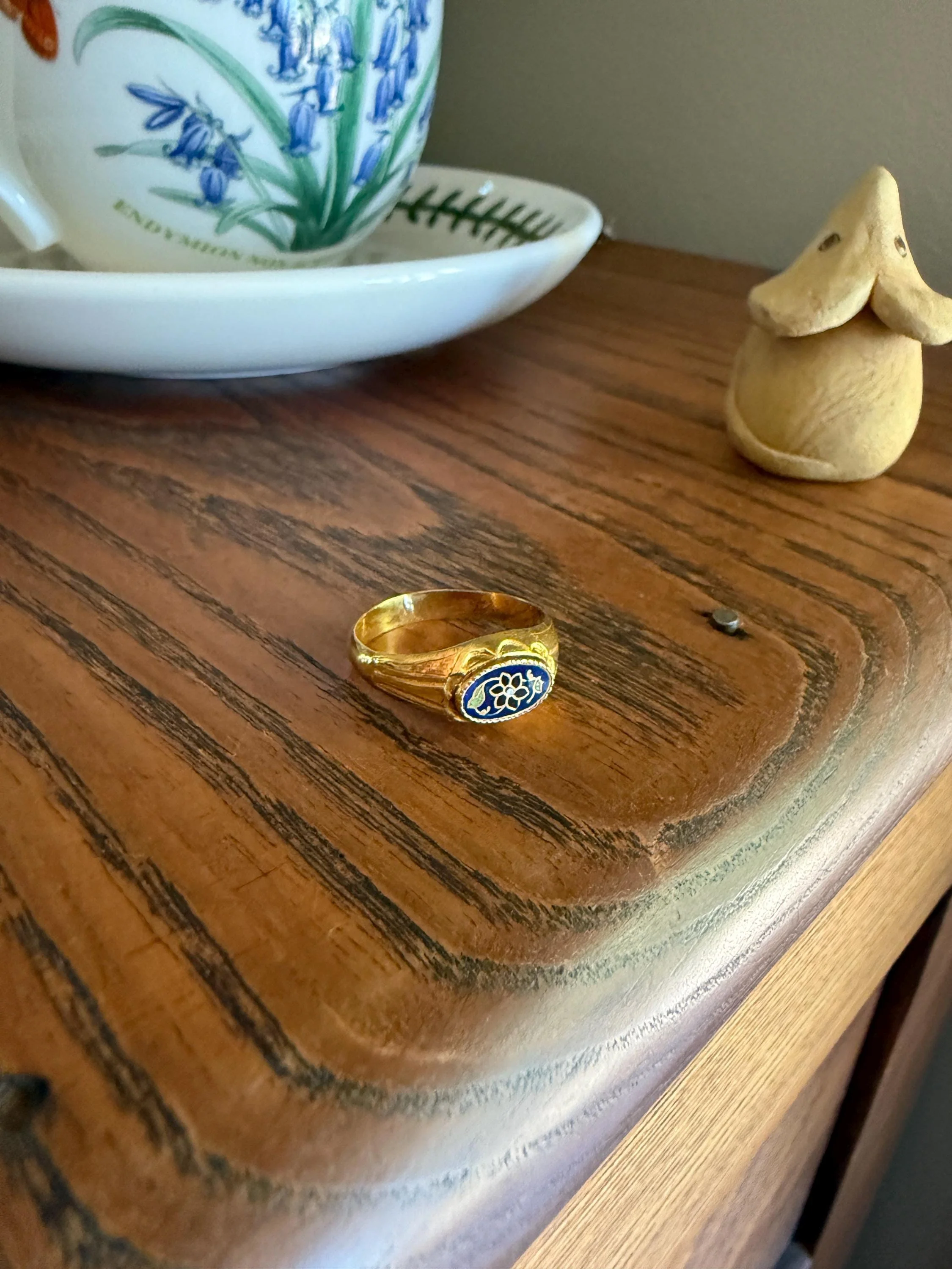 FLOWER Antique Blue Green Enamel Signet Ring 18k Gold Piecrust Floral Figural Stacker - Image 6
