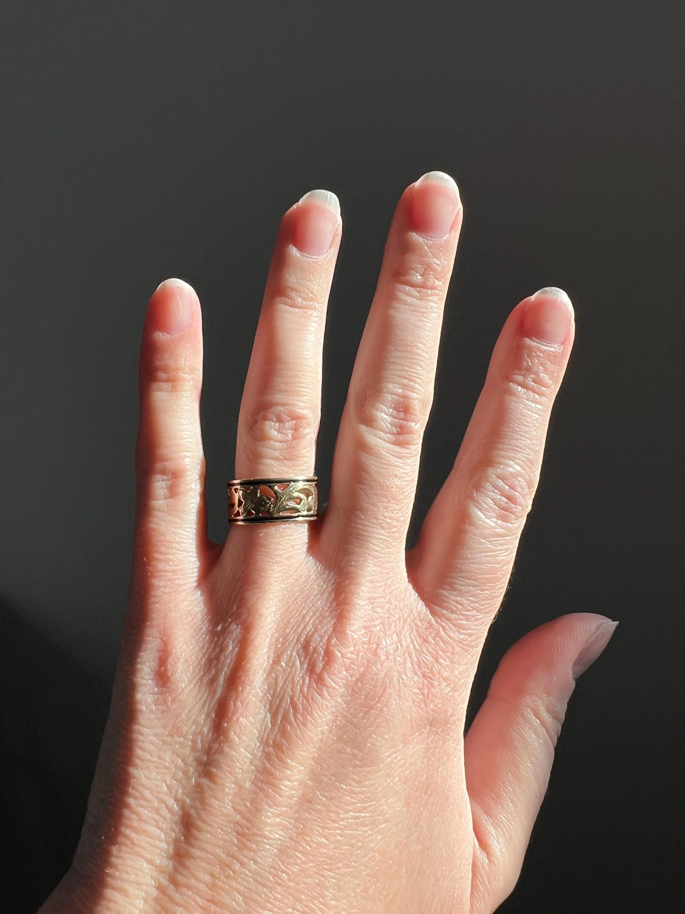 FORGET Me NOT Antique Orange Blossom Swirl Black Enamel Floral Cigar Band Eternity Ring 8.3mm Wide 14k Gold - Image 7