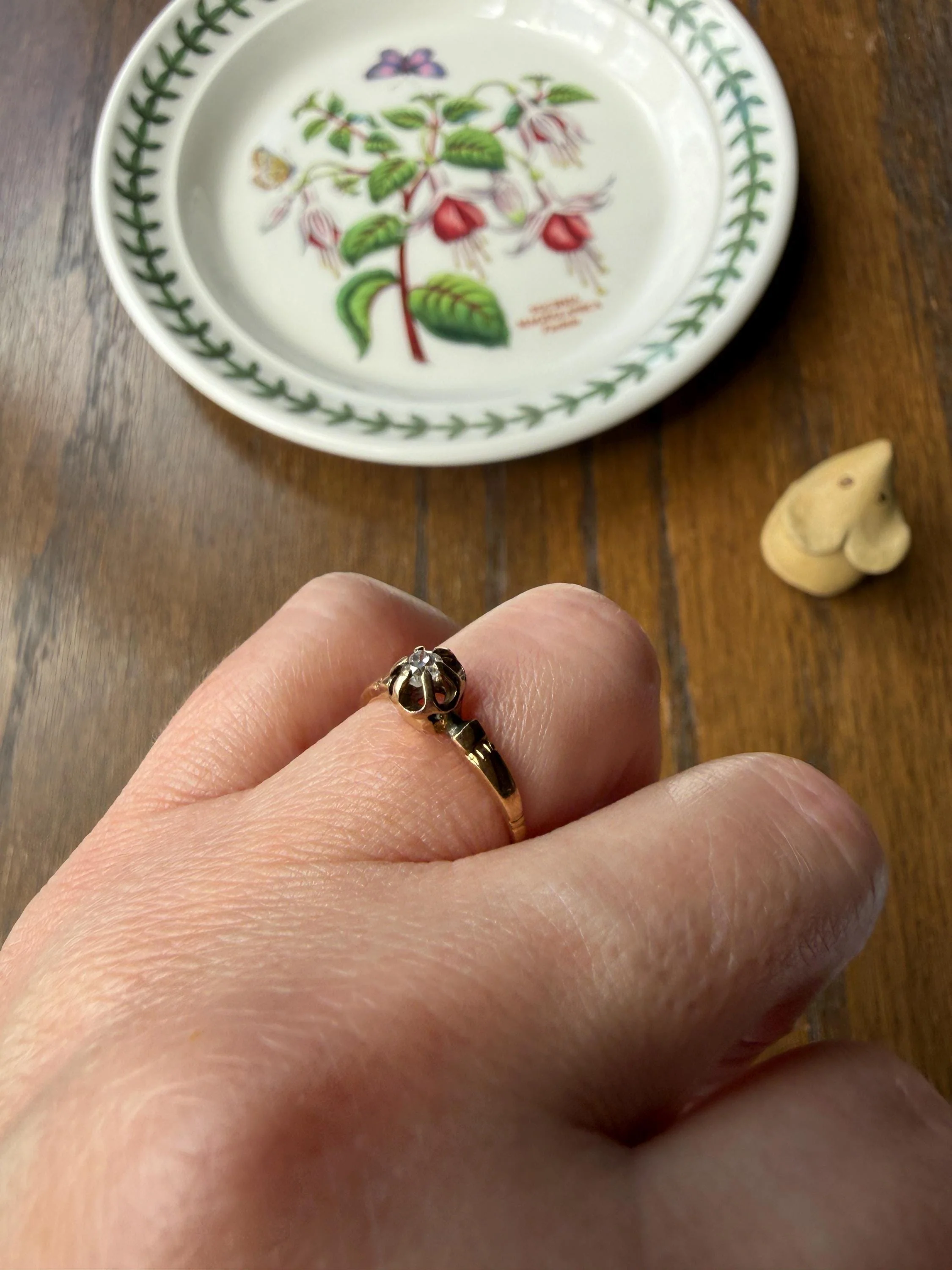 French Antique 18k Gold Old Mine Cut DIAMOND Buttercup Ring Pinky Band Victorian Stacker Solitaire Dainty Minimalist Engagement OMC - Image 5