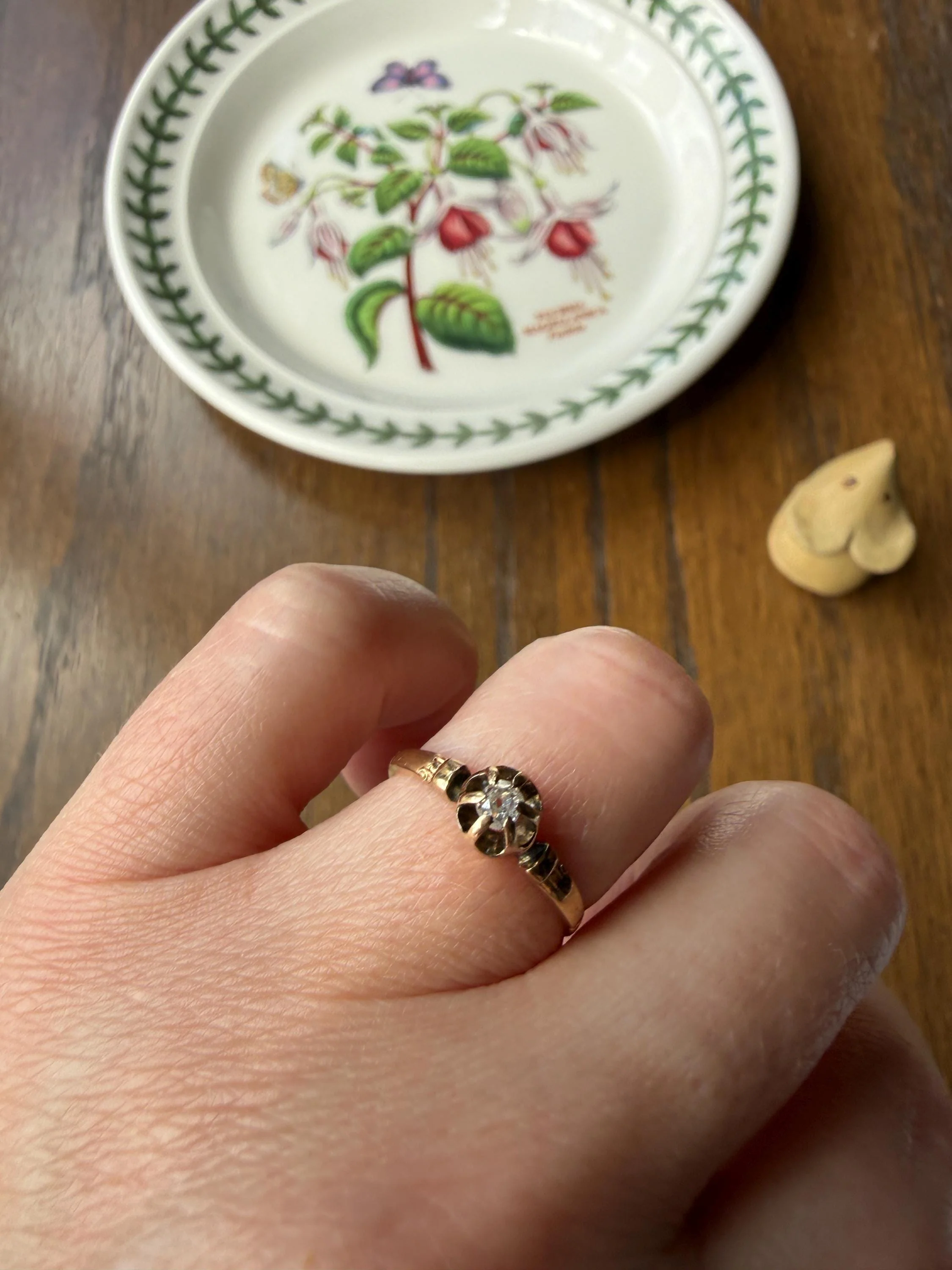 French Antique 18k Gold Old Mine Cut DIAMOND Buttercup Ring Pinky Band Victorian Stacker Solitaire Dainty Minimalist Engagement OMC - Image 6