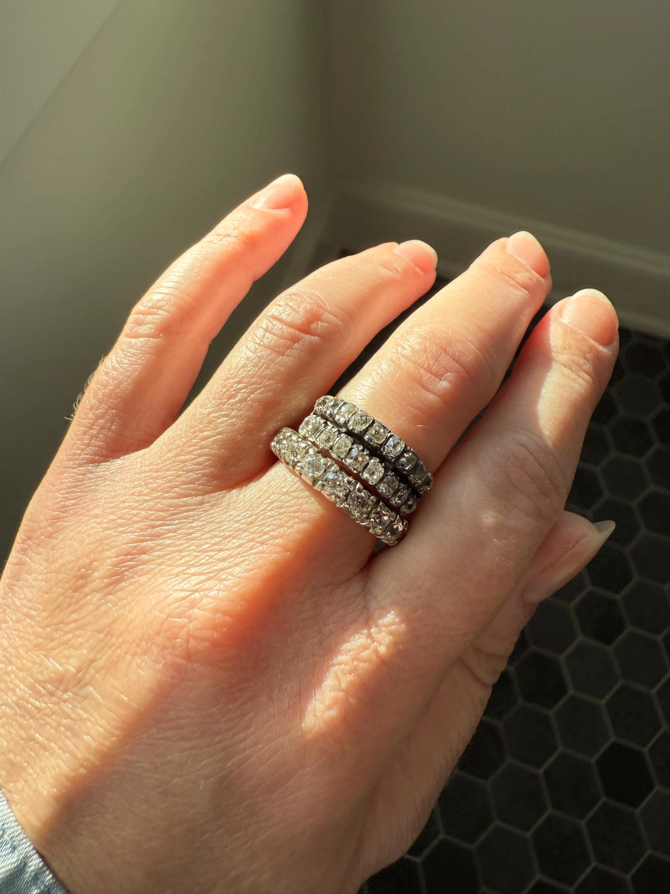 FRENCH Antique Art Deco 2.7 Carats 18 Old Mine Cut DIAMOND Full ETERNITY Band Ring 18k White GOLD Wedding Anniversary Beveled OmC - Image 13