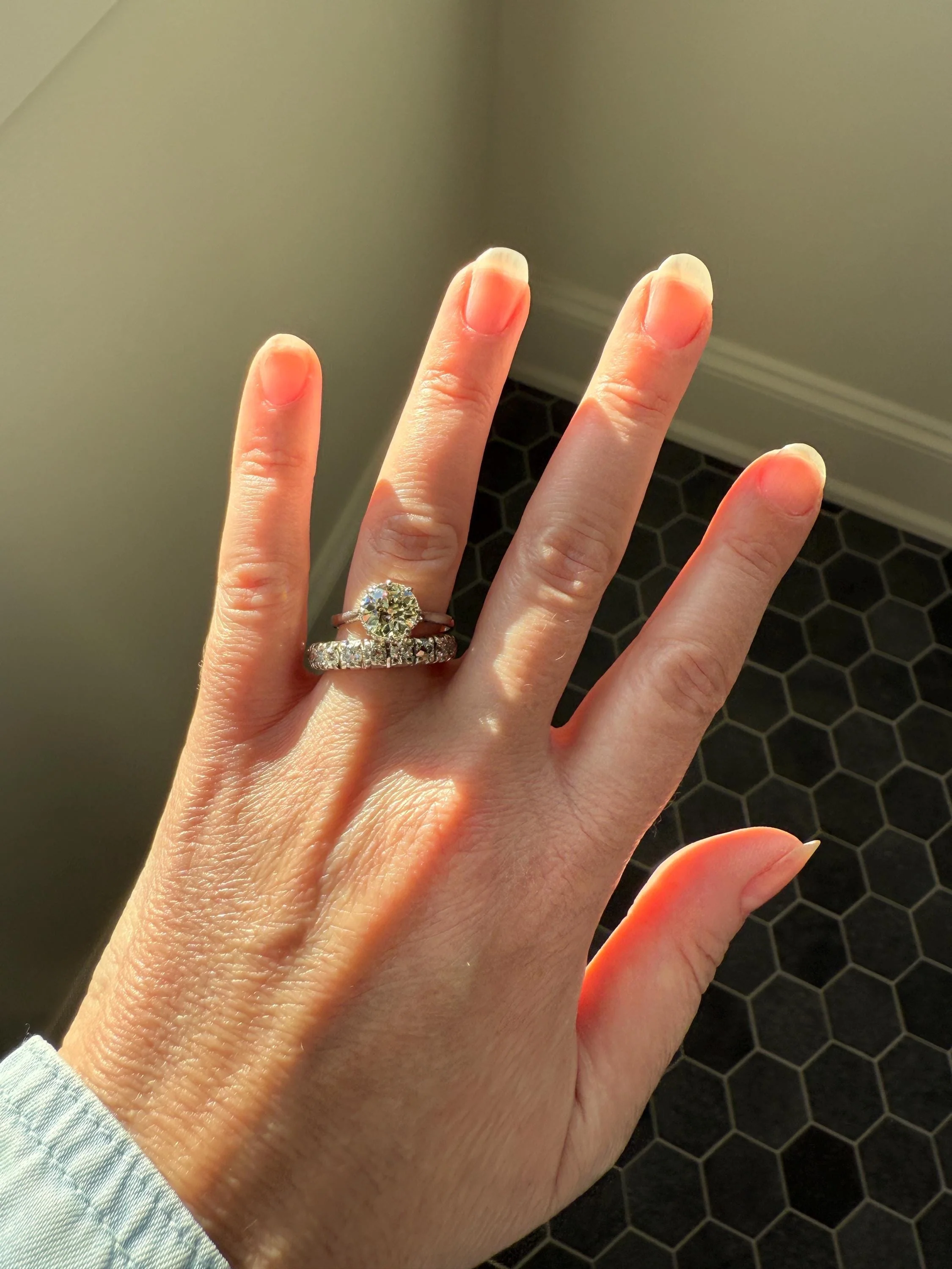 FRENCH Antique Art Deco 2.7 Carats 18 Old Mine Cut DIAMOND Full ETERNITY Band Ring 18k White GOLD Wedding Anniversary Beveled OmC - Image 19
