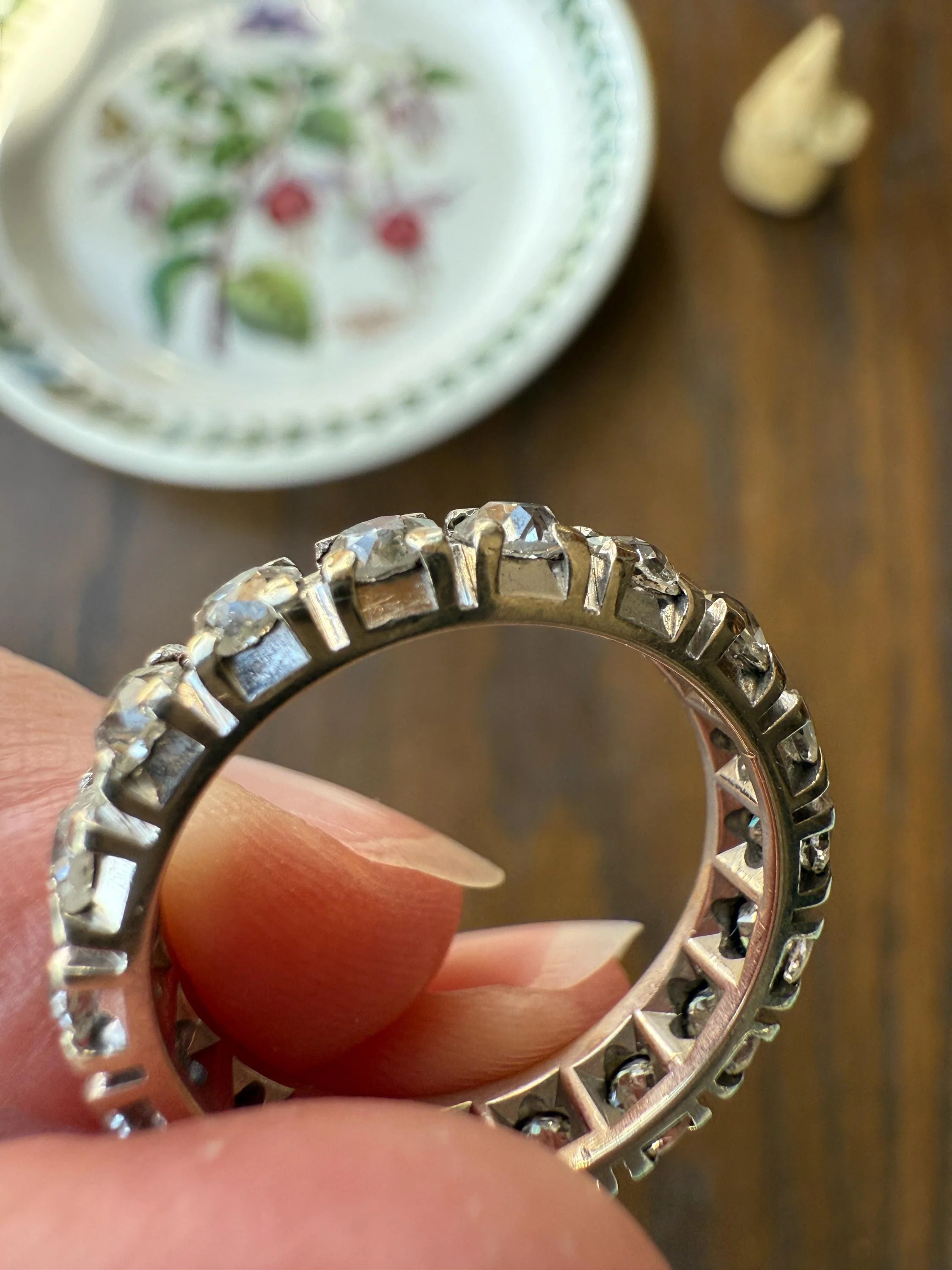 FRENCH Antique Art Deco 2.7 Carats 18 Old Mine Cut DIAMOND Full ETERNITY Band Ring 18k White GOLD Wedding Anniversary Beveled OmC - Image 6
