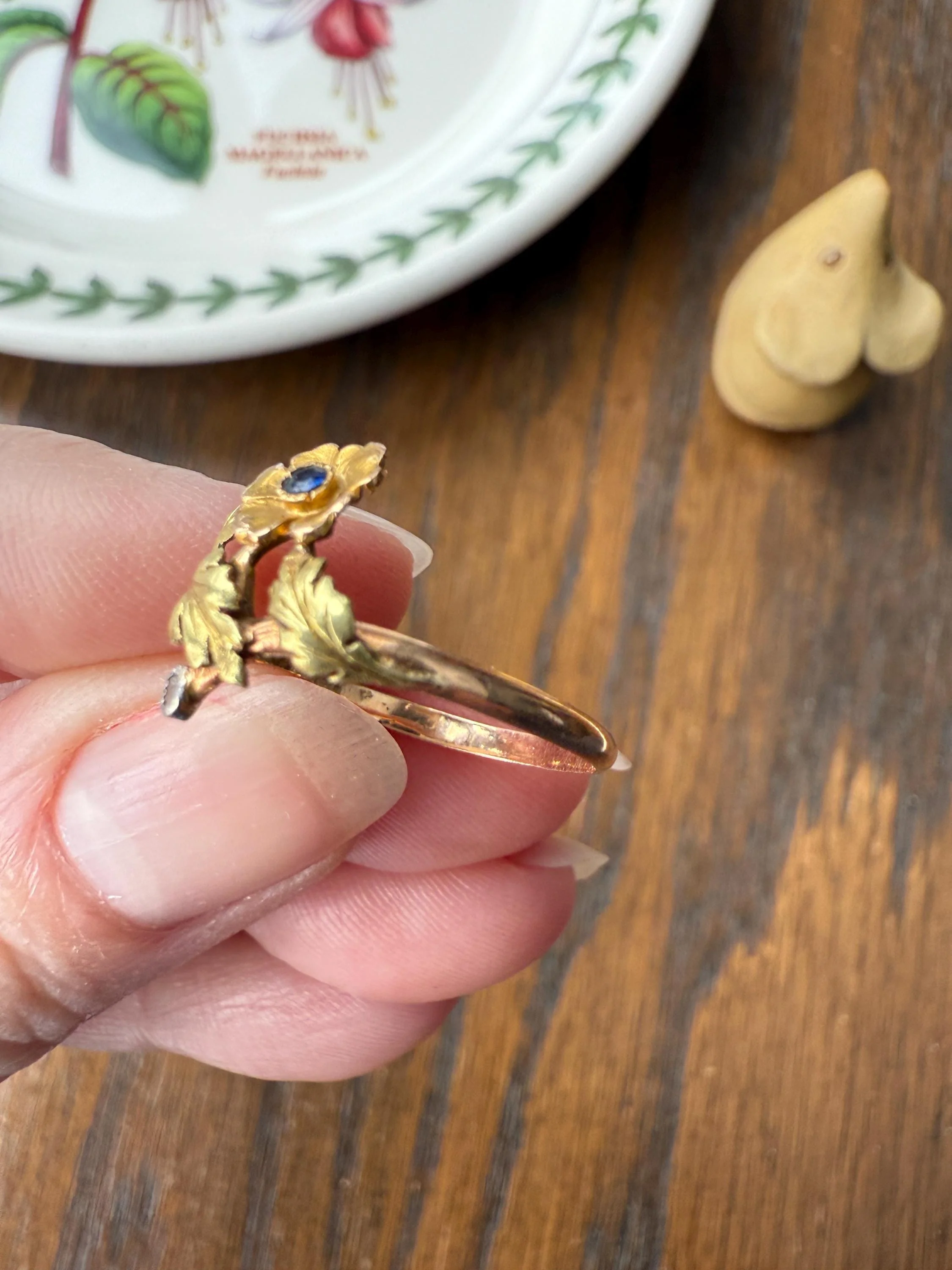 French Antique Belle Epoque Figural Wild ROSE Leaf Tricolor 18k Gold Ring Sapphire Rose Cut Diamond Floral Art Nouveau Gift Flower Stacker - Image 8