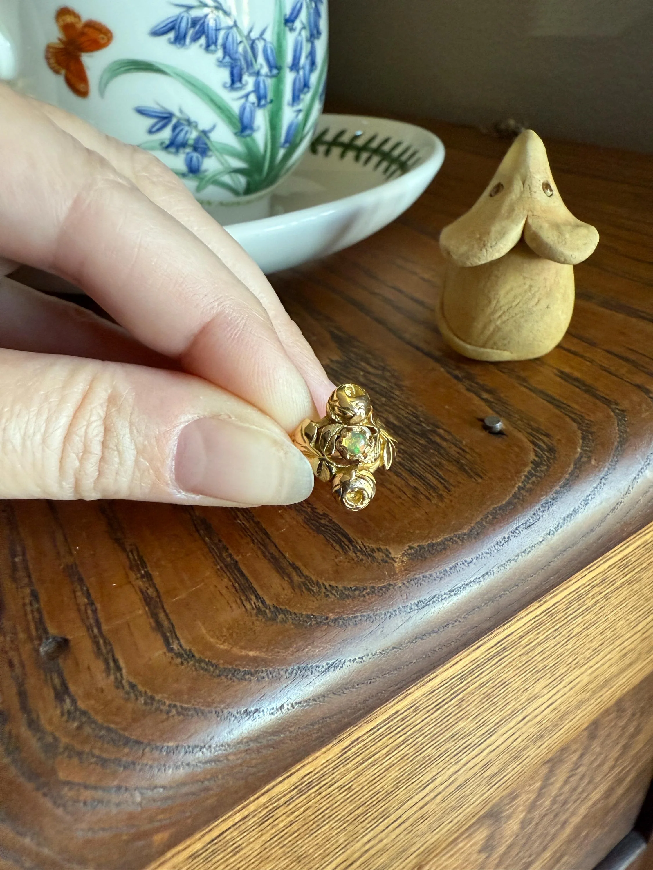 French Antique Figural ROSE Leaf Bud Opal 18k Gold Ring Floral Art Nouveau Belle Epoque Romantic Gift Flower Sweet Stacker - Image 6
