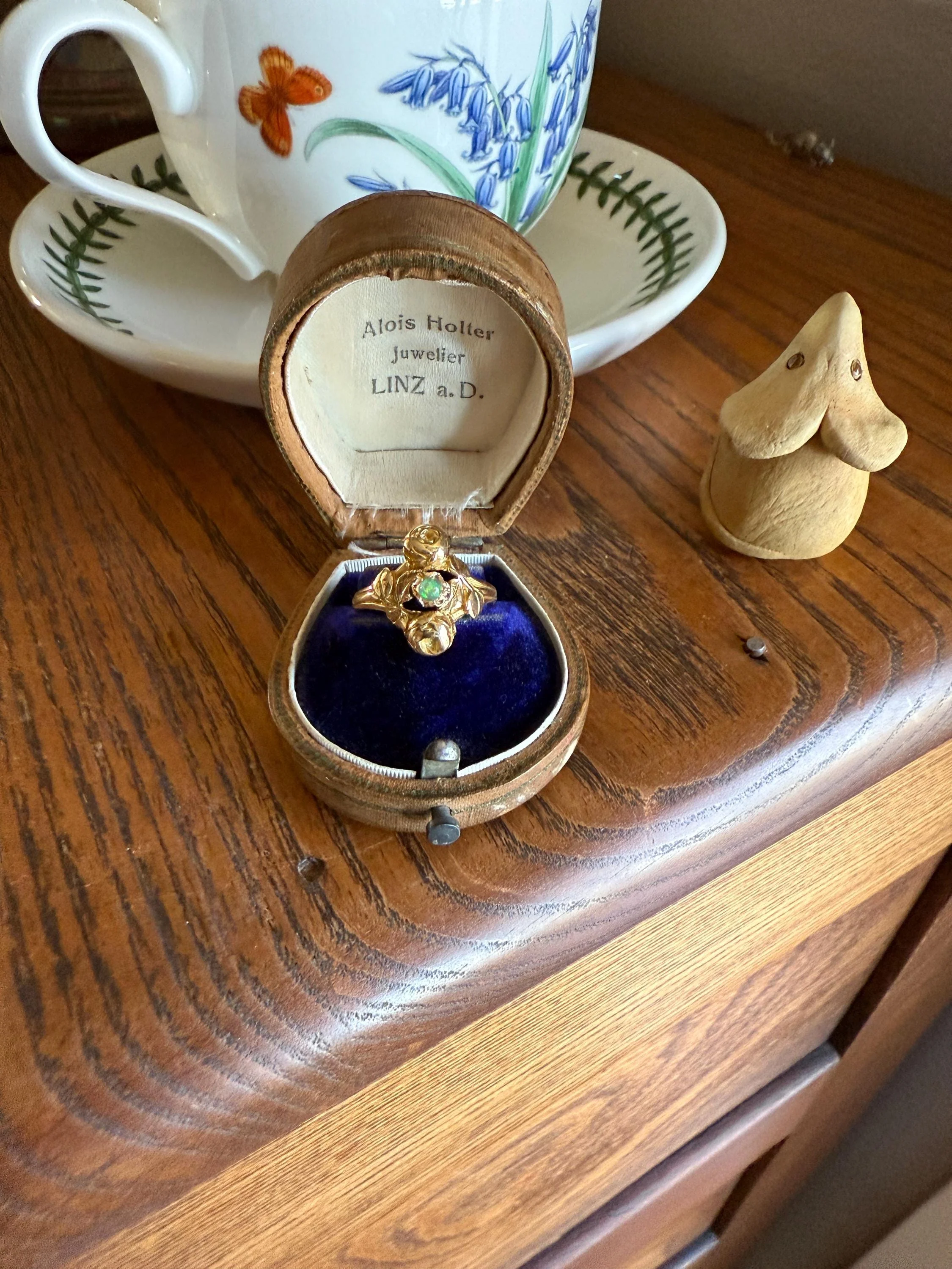 French Antique Figural ROSE Leaf Bud Opal 18k Gold Ring Floral Art Nouveau Belle Epoque Romantic Gift Flower Sweet Stacker - Image 9