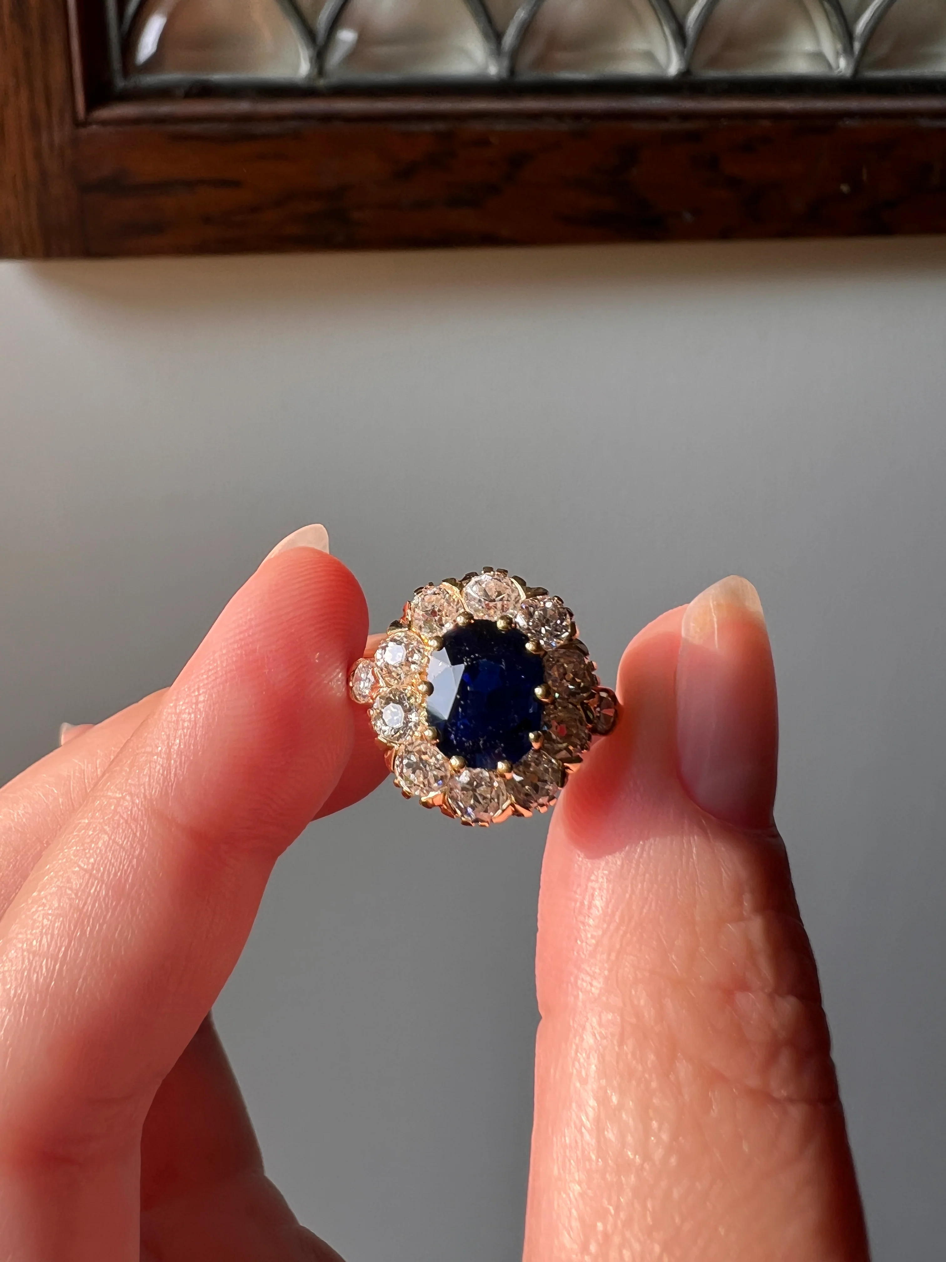 French Antique Natural Sapphire 1.7 CARAT Old Mine Cut DIAMONDS 18k Gold Halo Ring Cluster - Image 18