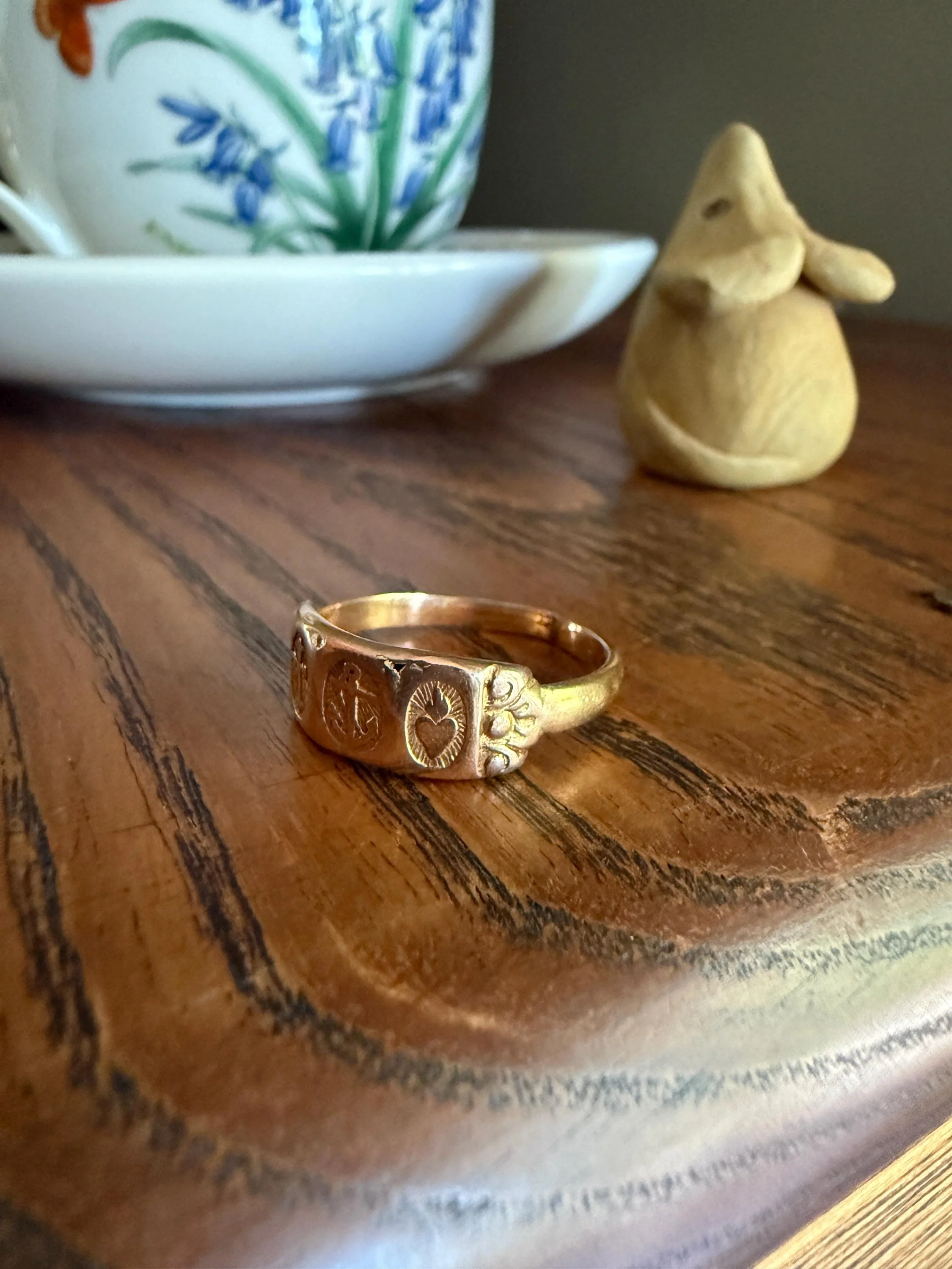 French VICTORIAN Era Antique Ring 18k Gold 3 Virtues Faith Hope Anchor Heart Cross Beveled Stacker Band Belle Epoque Figural - Image 6