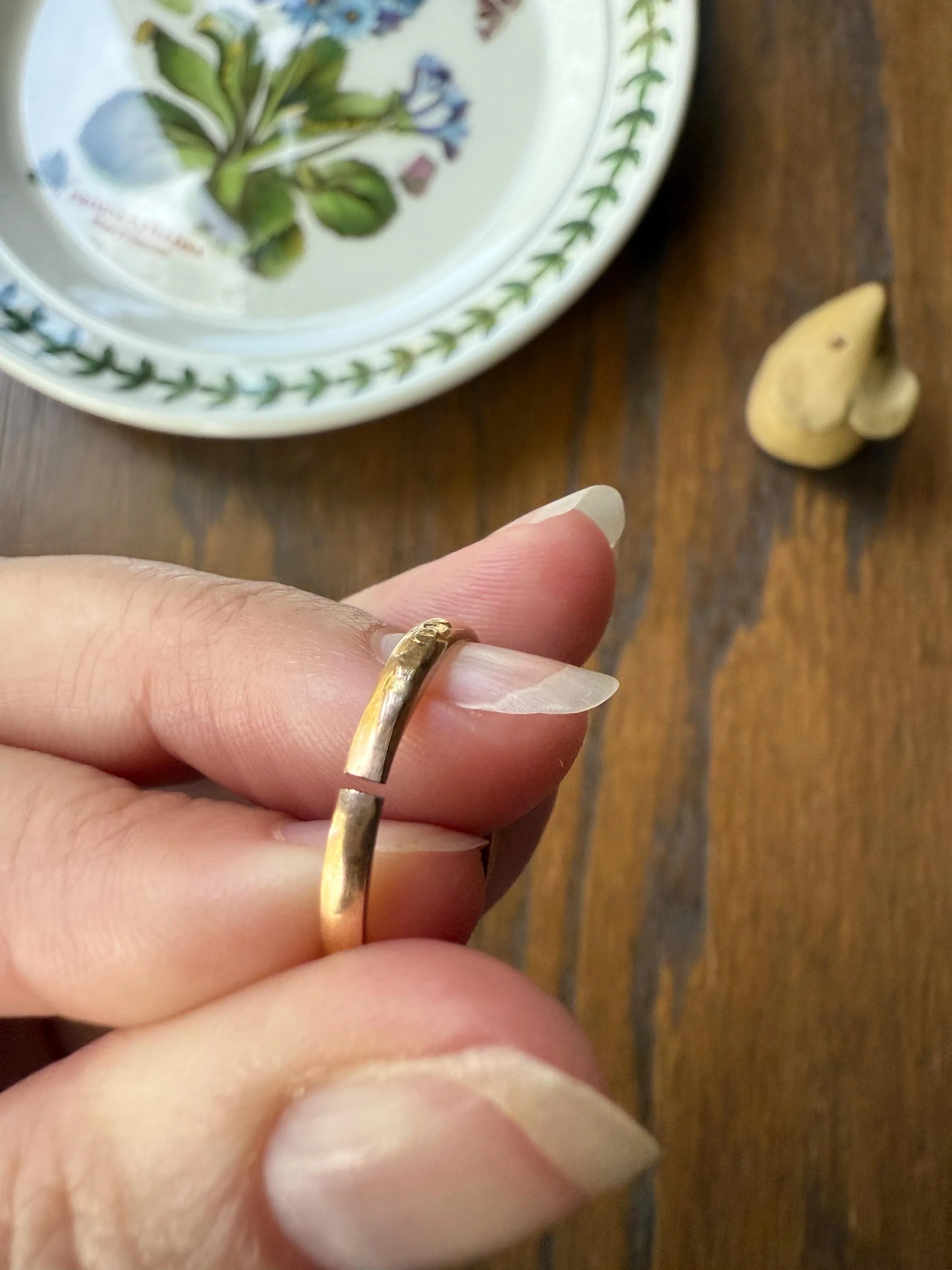 French VICTORIAN Era Antique Ring 18k Gold 3 Virtues Faith Hope Anchor Heart Cross Beveled Stacker Band Belle Epoque Figural - Image 8