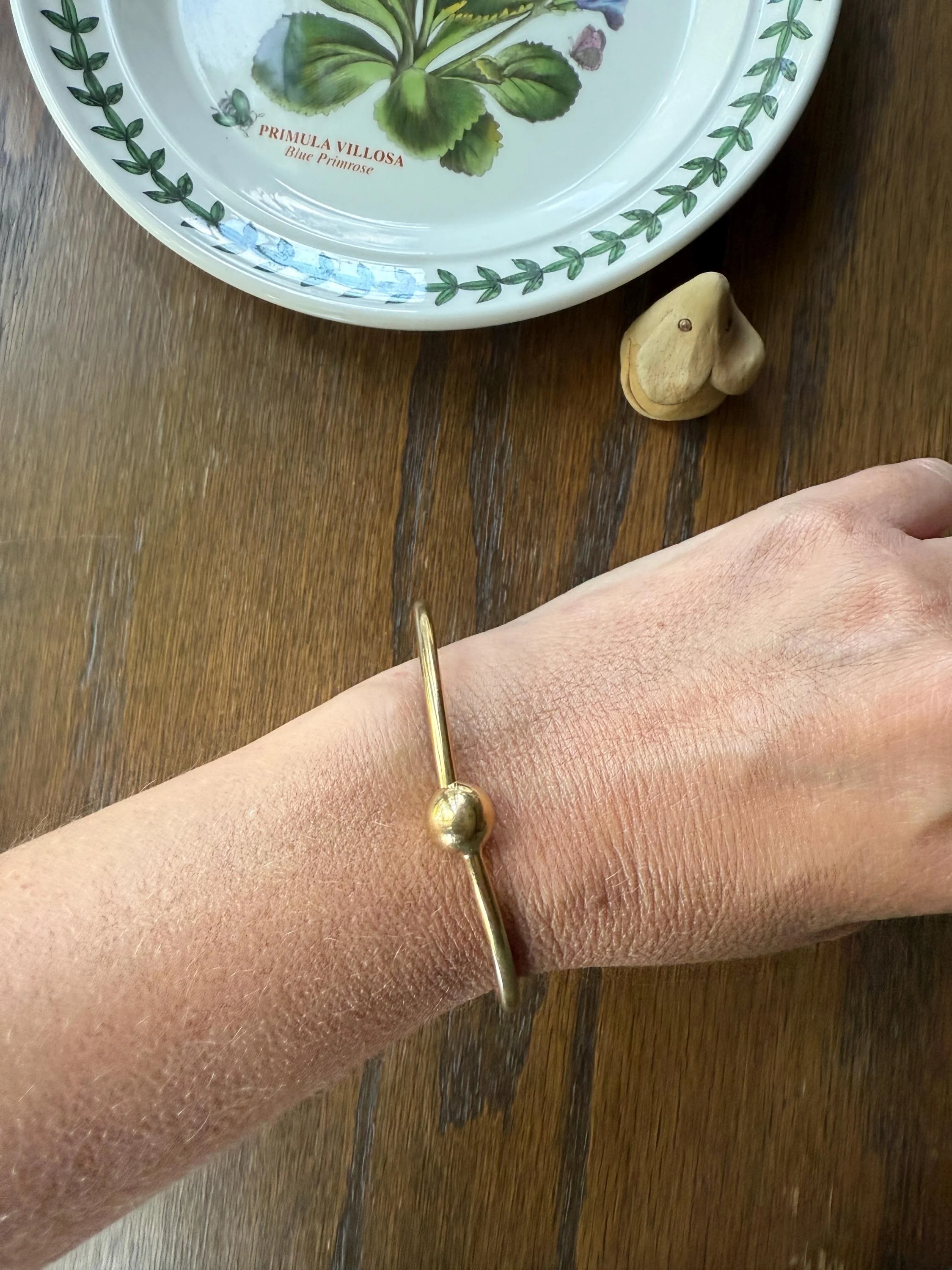 French Vintage 18k Gold BALL Rivet Sphere Tension Bangle Minimalist Wriststack Line Geometric Tube - Image 4