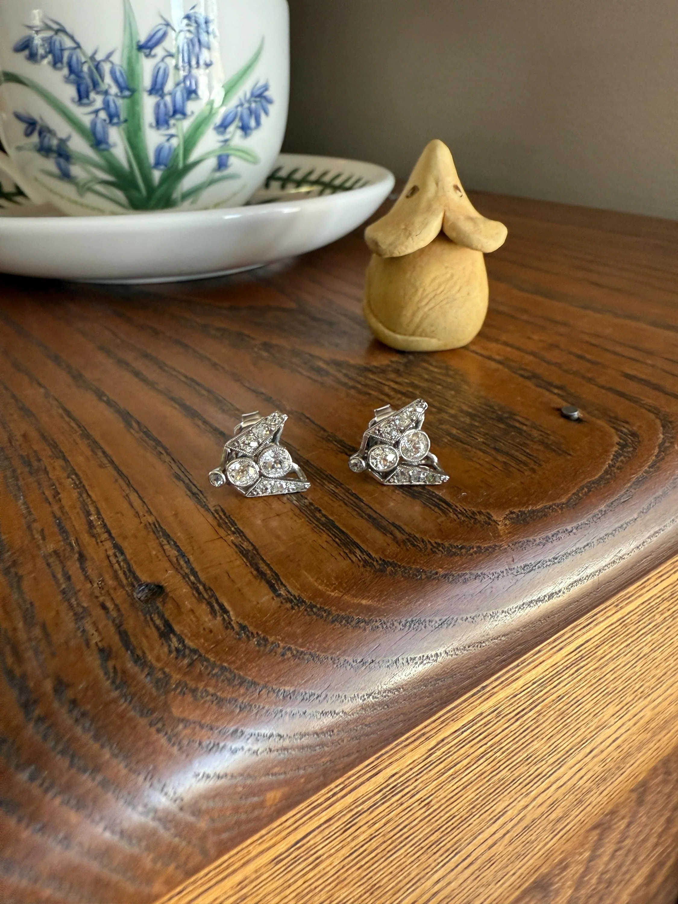 GEOMETRIC Art Deco 1 Carat Old Mine Cut Diamond 18k White Gold Stud Vintage Earrings Architectural Triangle Bezel Set Milgrain Studs - Image 14