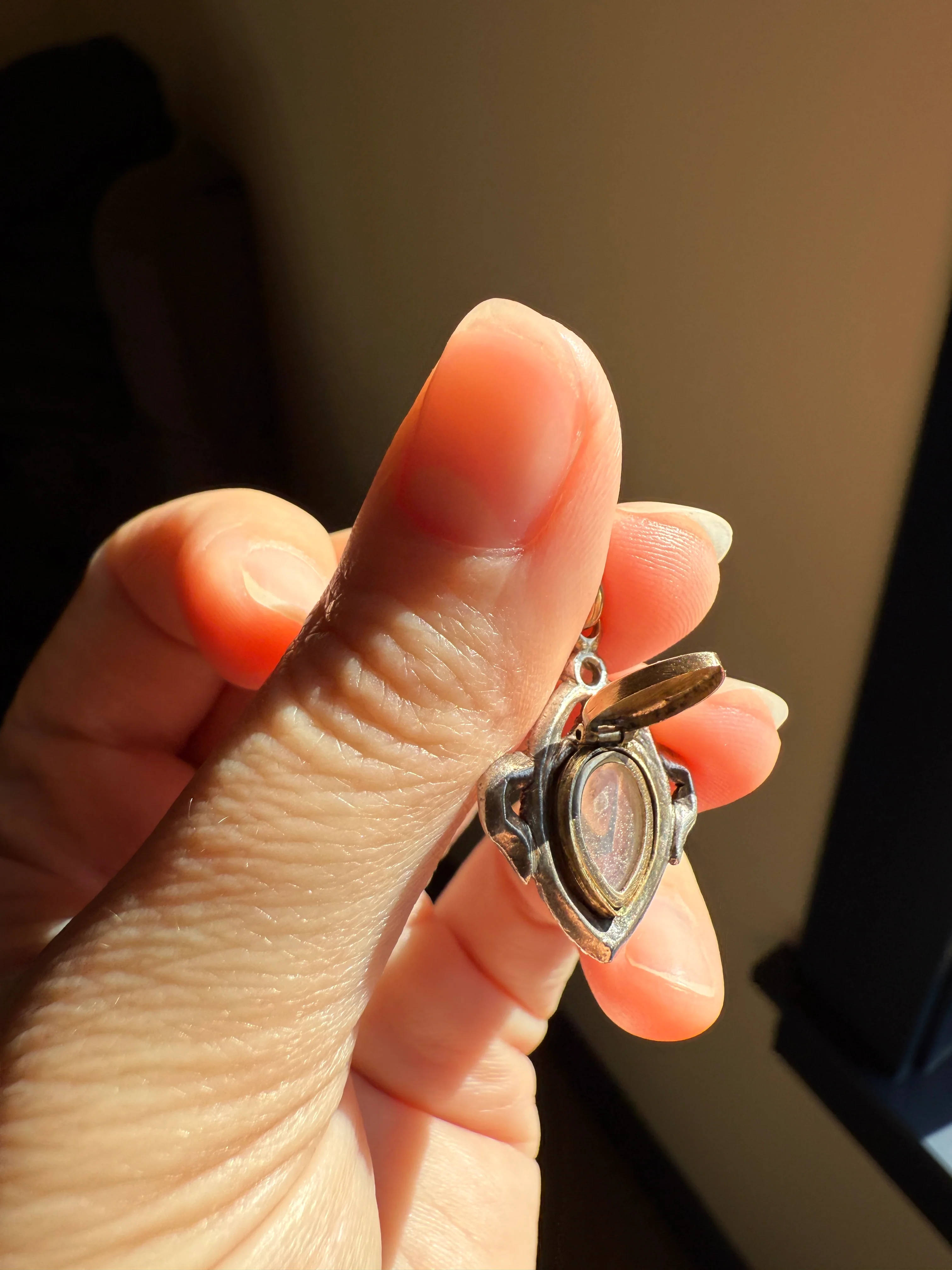 GEORGIAN Antique Bowed HEART Garland Halo Locket Back Pendant 10k Gold Silver Moonstone Rose Cut DIAMOND Magnifier Gift Figural - Image 13