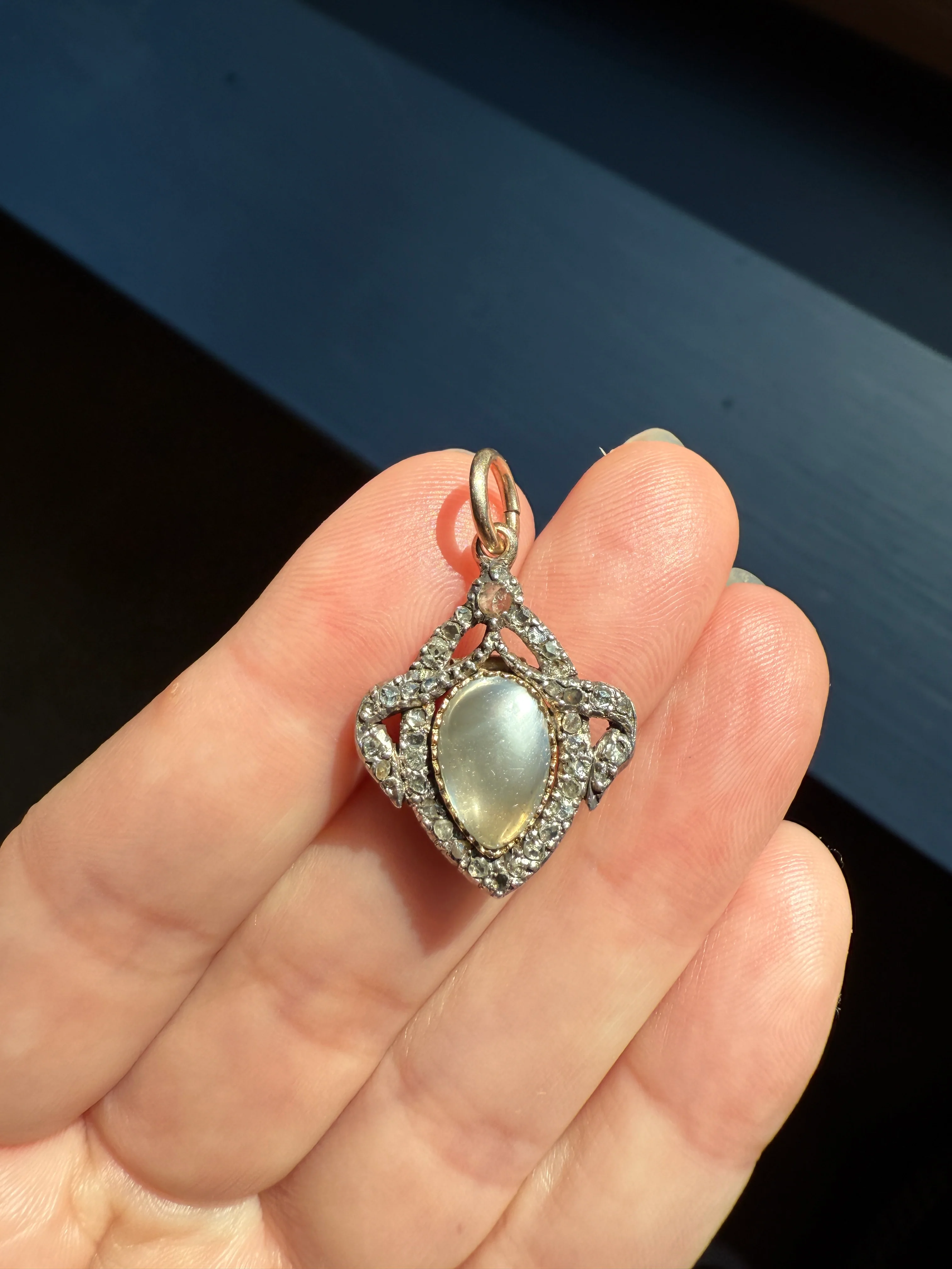 GEORGIAN Antique Bowed HEART Garland Halo Locket Back Pendant 10k Gold Silver Moonstone Rose Cut DIAMOND Magnifier Gift Figural - Image 17
